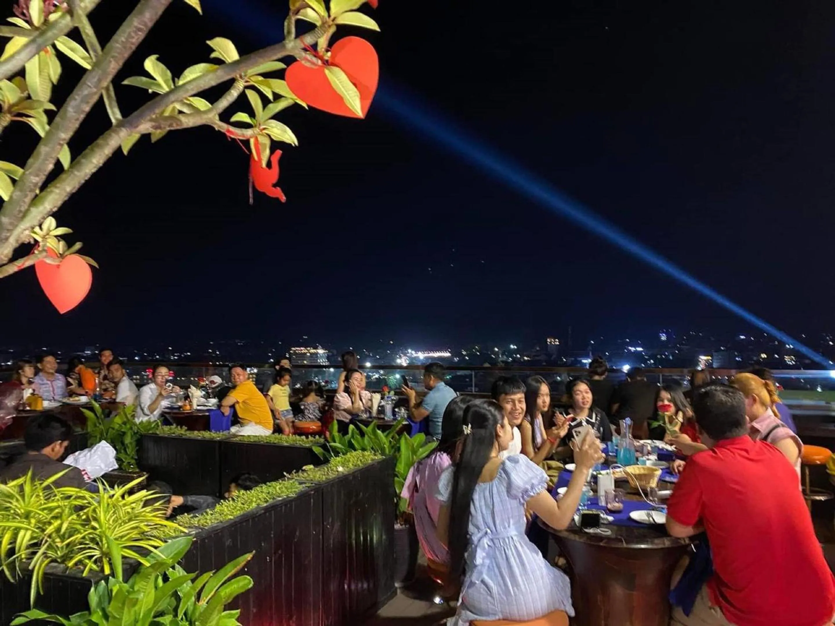 Lounge or bar in V V Hotel Battambang