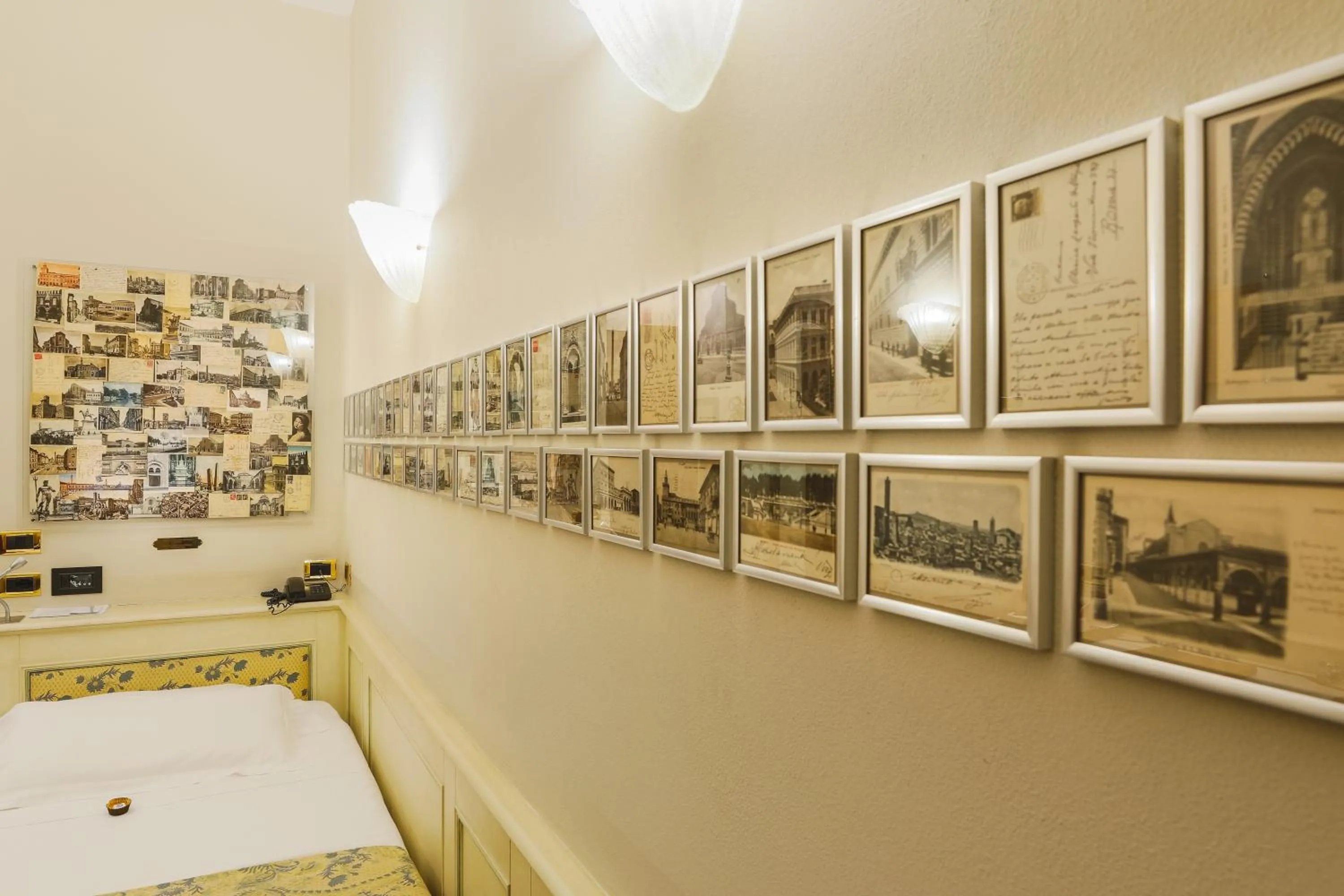 Decorative detail in Art Hotel Commercianti