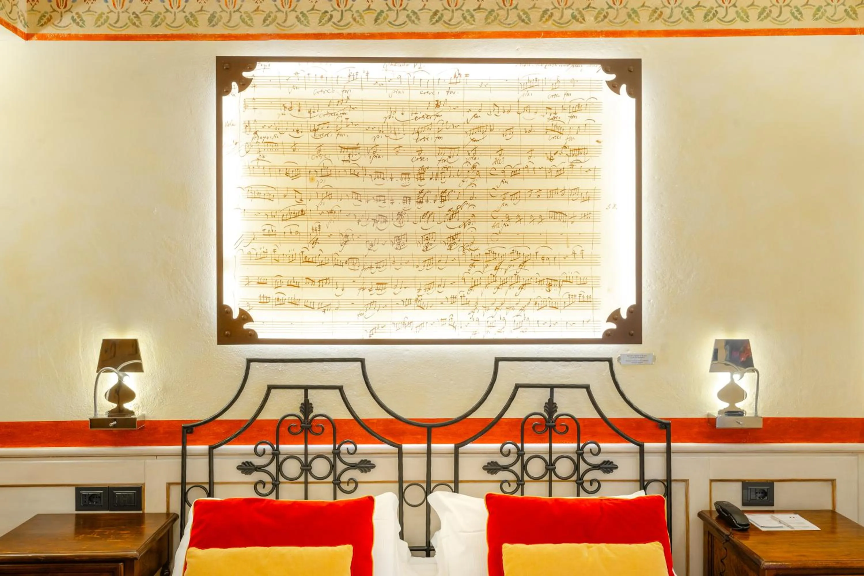 Decorative detail in Art Hotel Commercianti