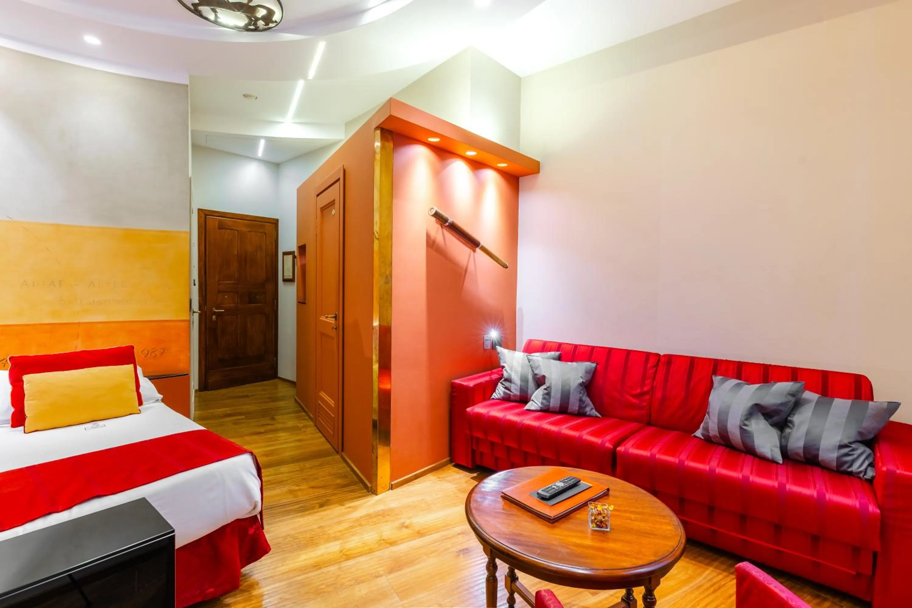 Photo of the whole room, Bed in Art Hotel Commercianti