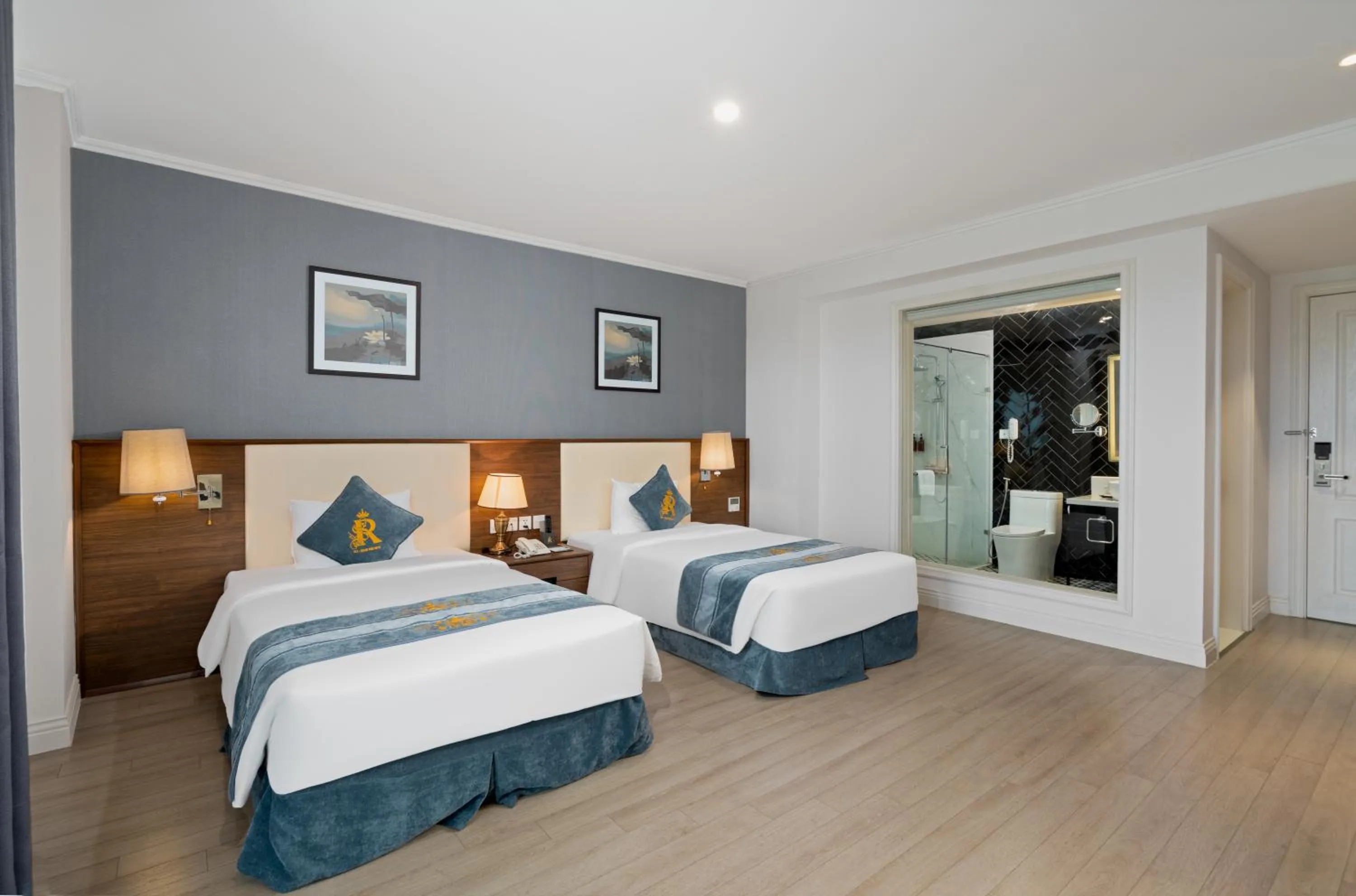 Bedroom, Bed in Rex Quang Binh Hotel