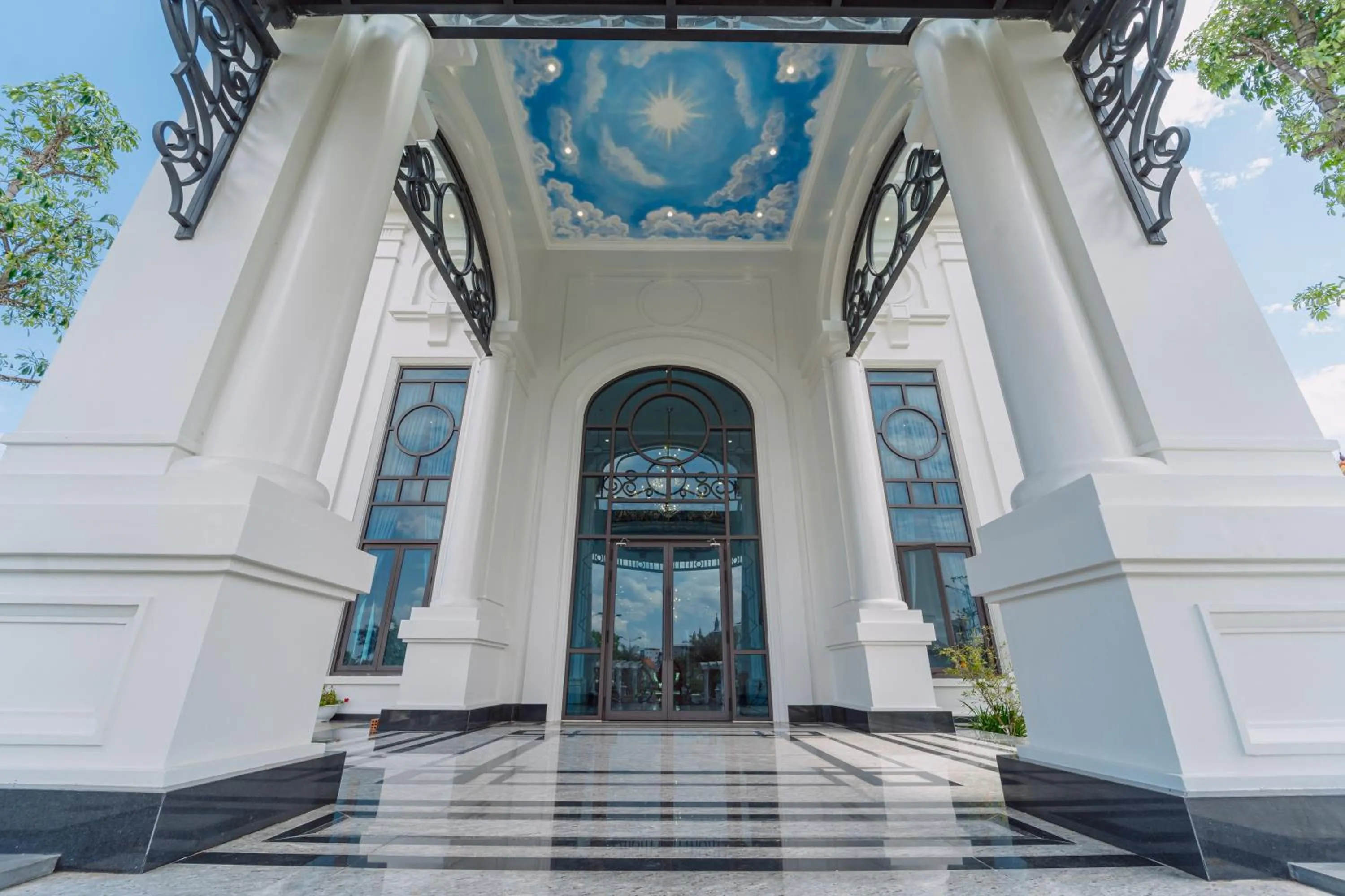 Facade/entrance in Rex Quang Binh Hotel