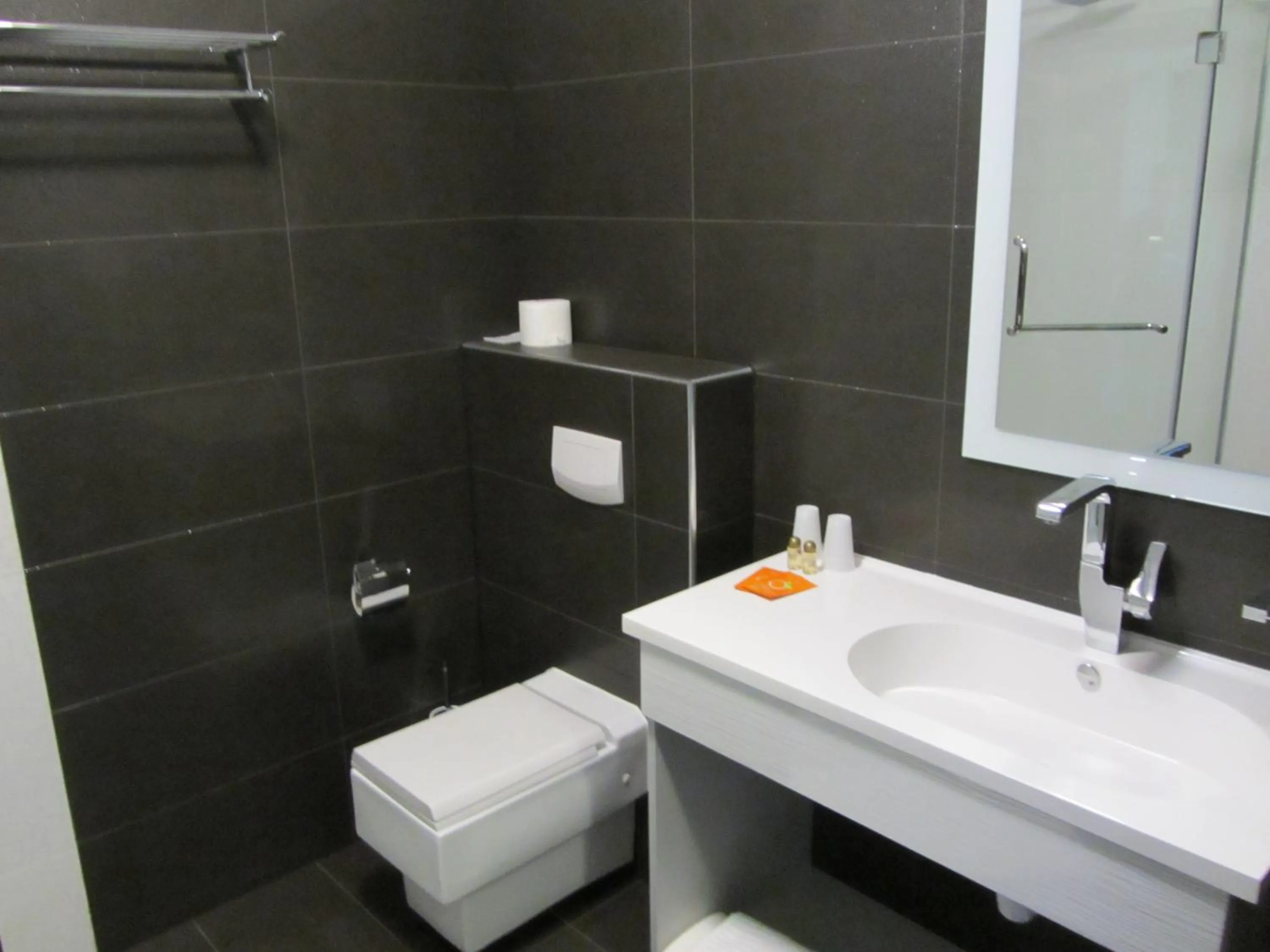 Bathroom in Hotel Europa