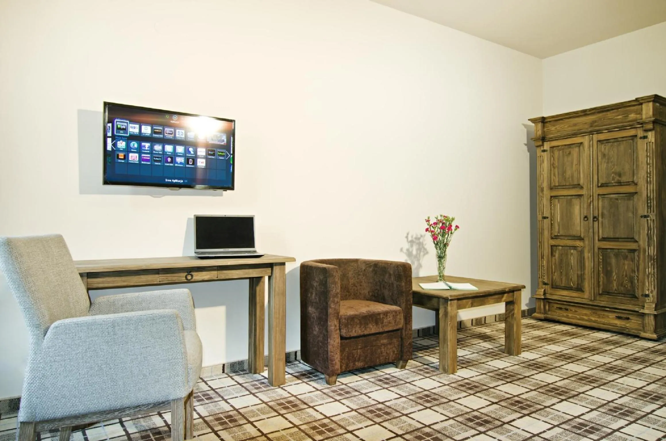 TV and multimedia in Five Stars Bed&Breakfast