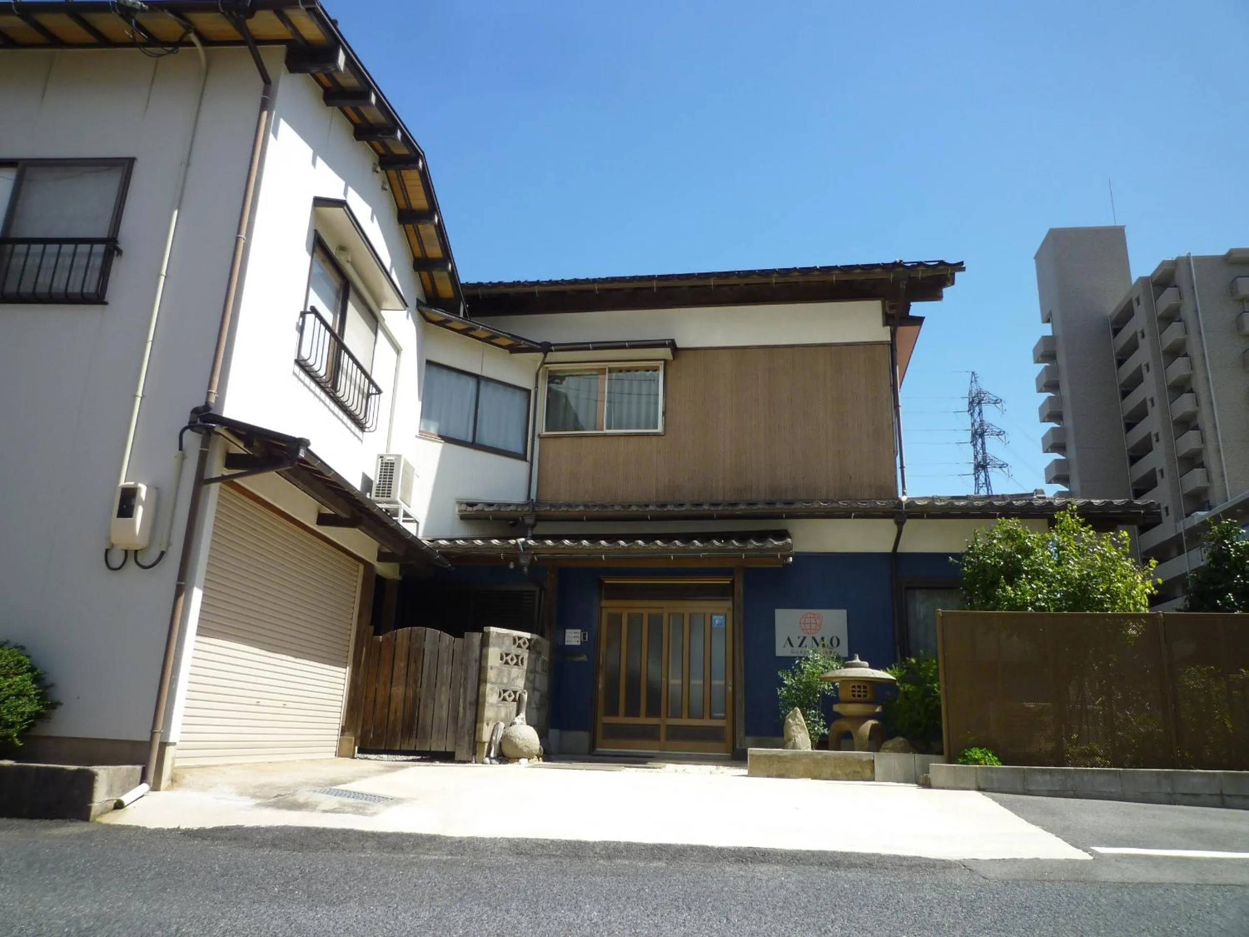 Property building in ゲストハウス あずも GuestHouse AZMO