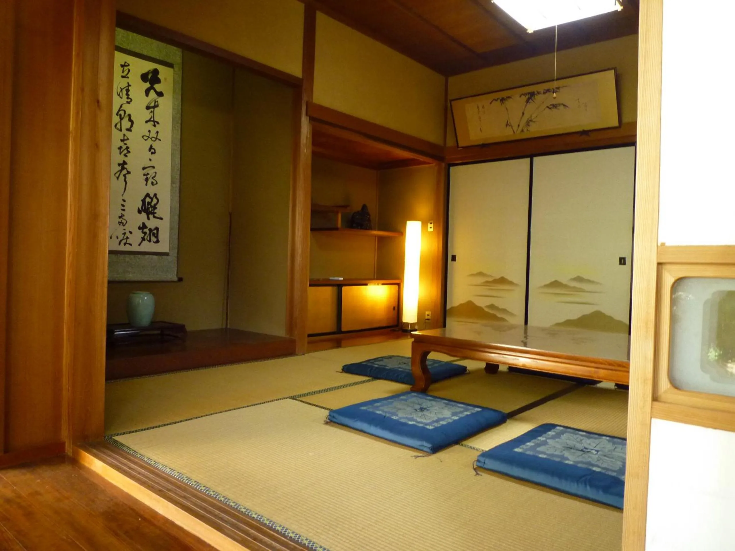 Photo of the whole room, Bed in ゲストハウス あずも GuestHouse AZMO