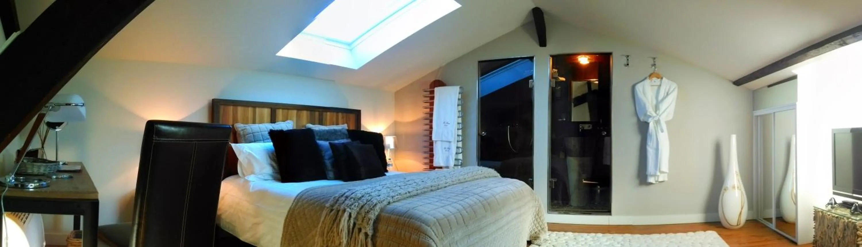 Photo of the whole room, Bed in Villa La Tosca