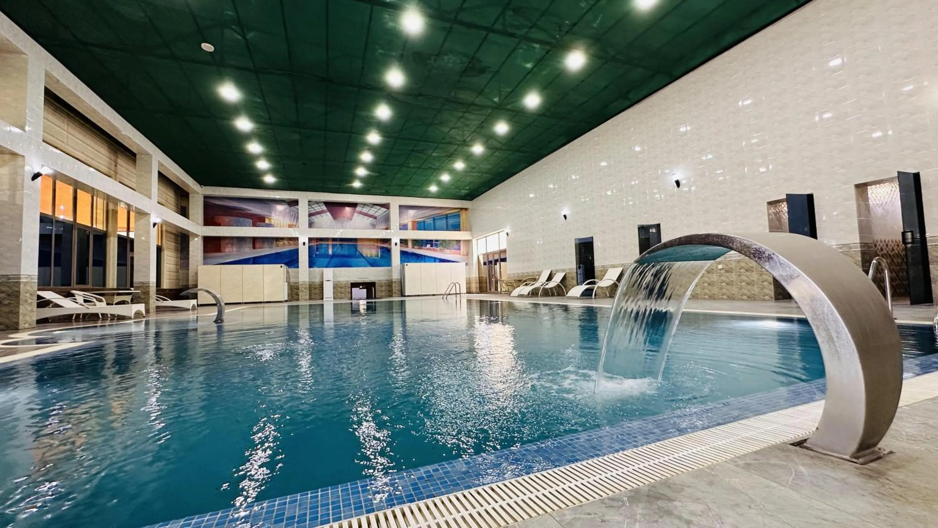 Swimming pool in Garden Plaza Bukhara