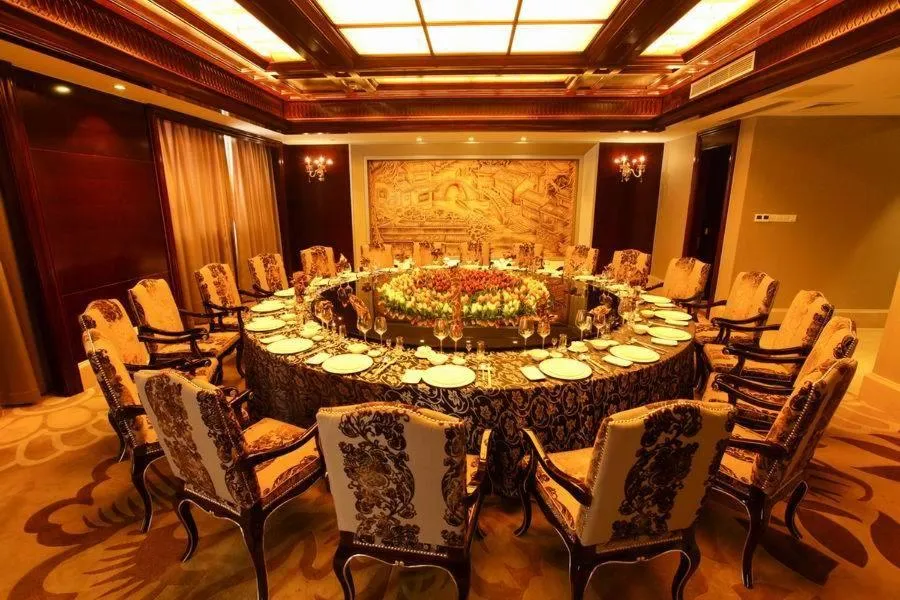 Restaurant/places to eat in Ramada Changzhou