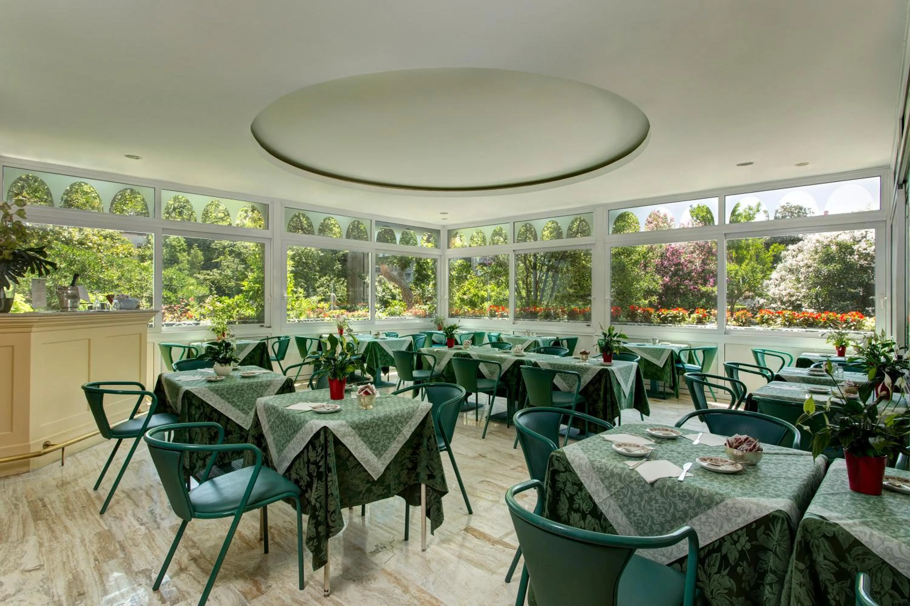 Restaurant/places to eat in Hotel Biasutti