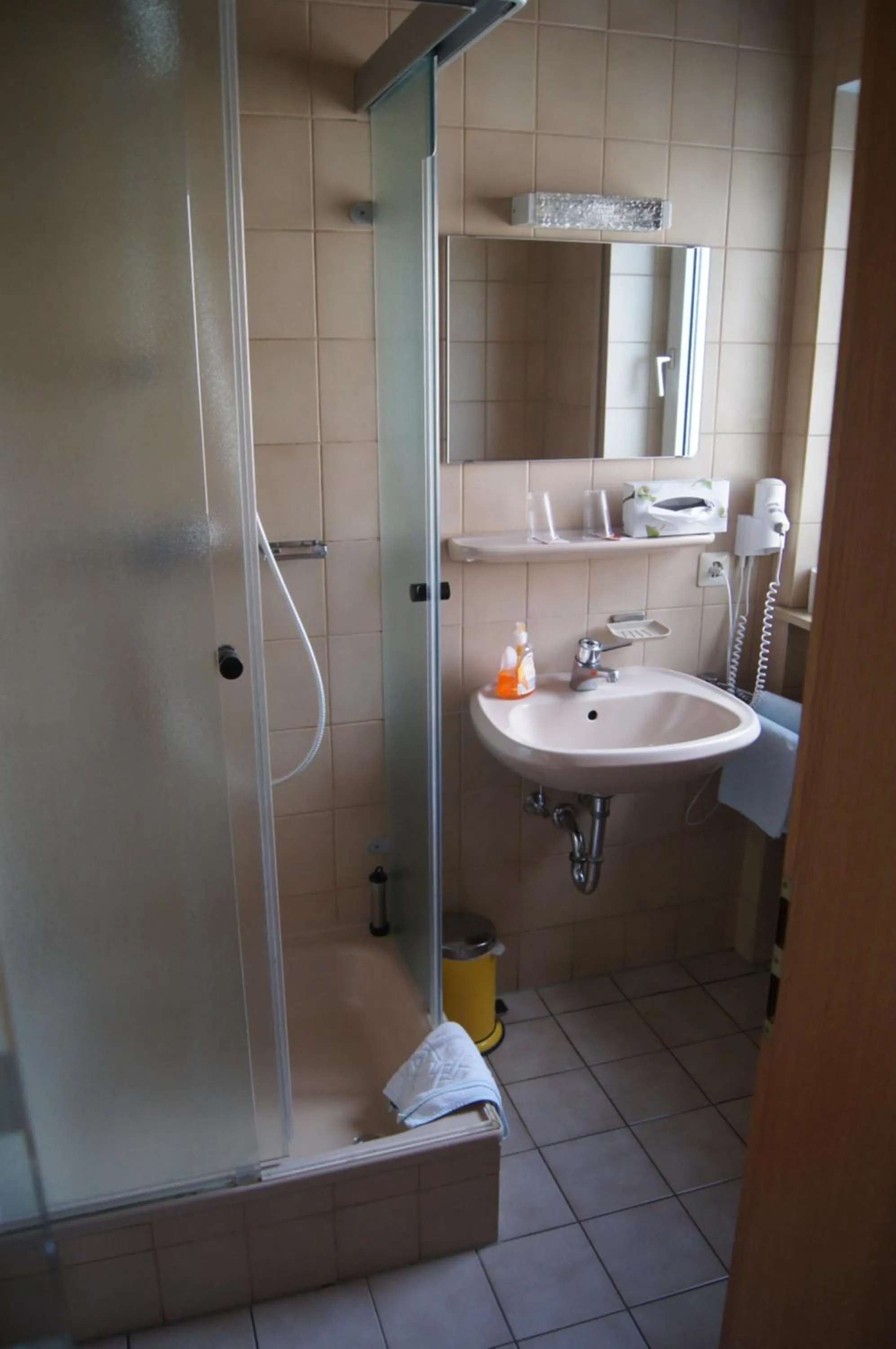 Bathroom in Hotel Krone