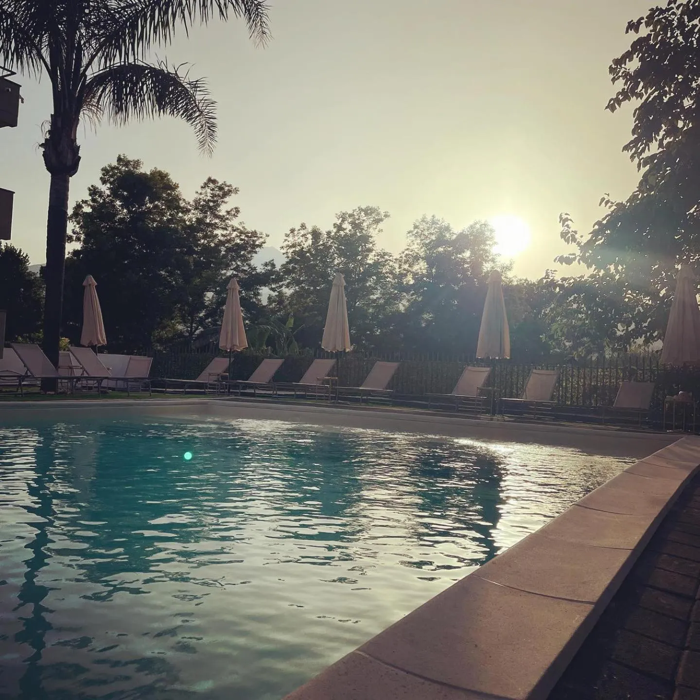 Swimming pool in Oasi Park Hotel