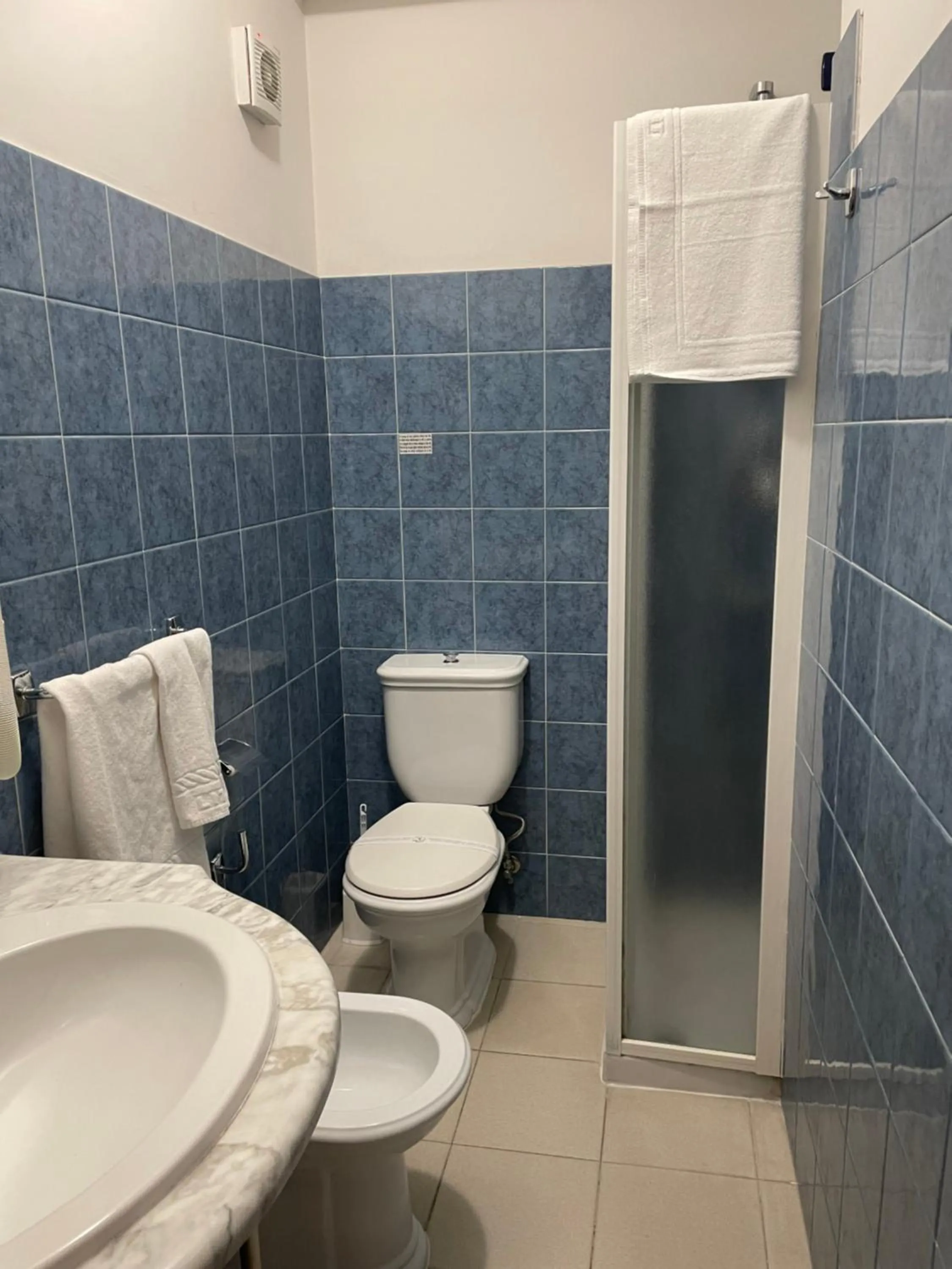 Bathroom in Oasi Park Hotel