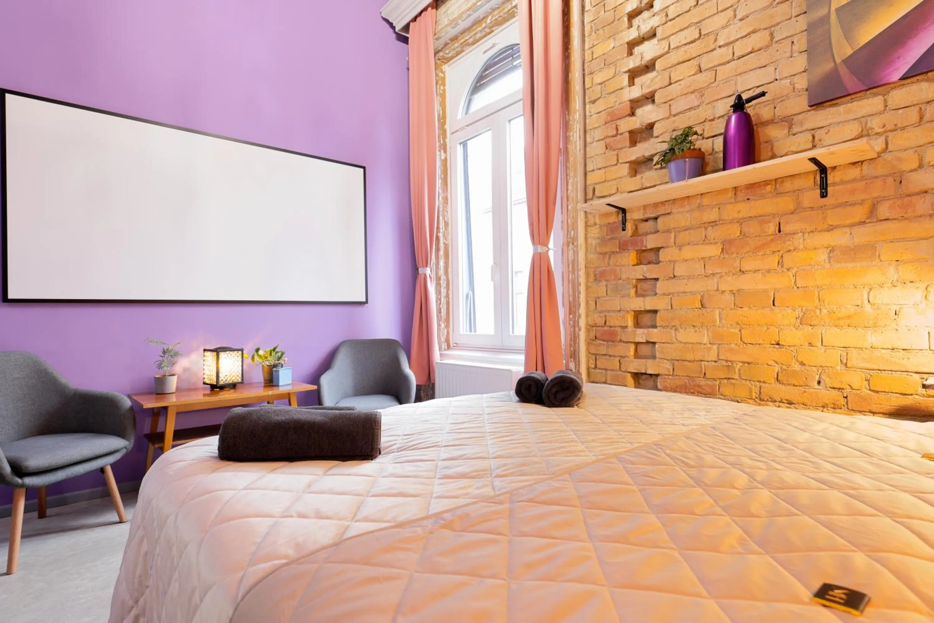 Bed in BudapeStayz - Raday Rooms