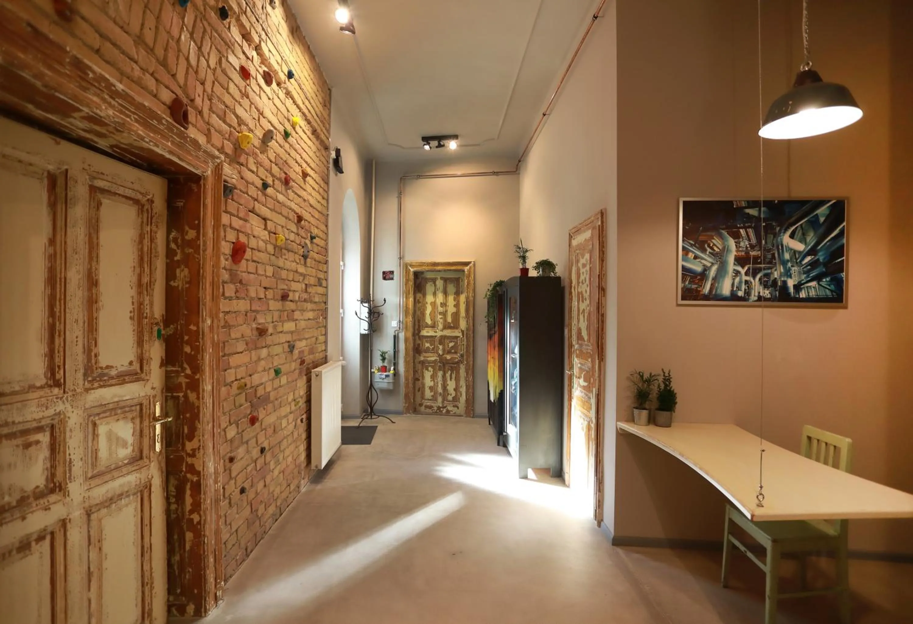 Facade/entrance in BudapeStayz - Raday Rooms