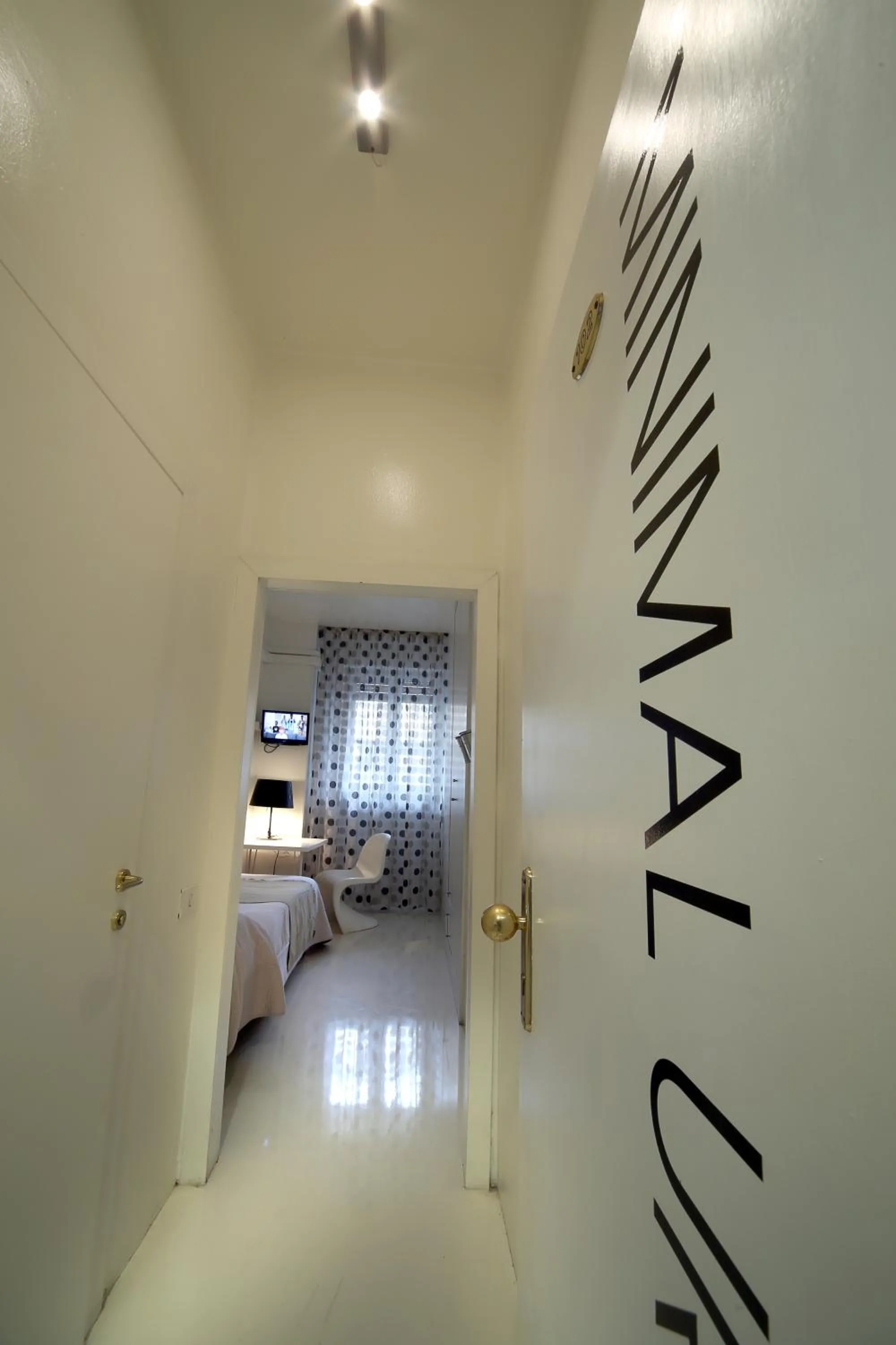 Photo of the whole room in Hotel Cristallo Brescia