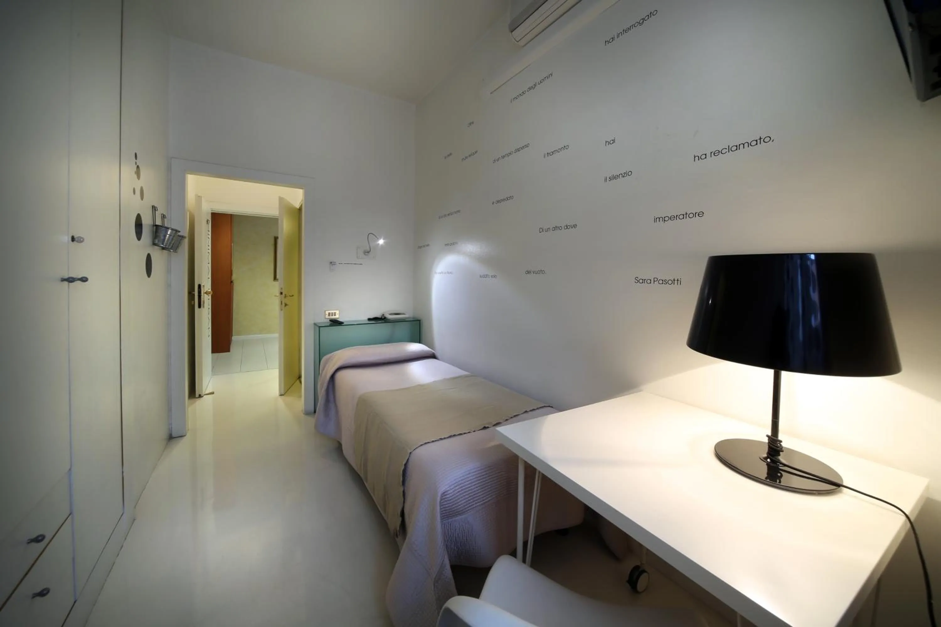 Photo of the whole room, Bed in Hotel Cristallo Brescia