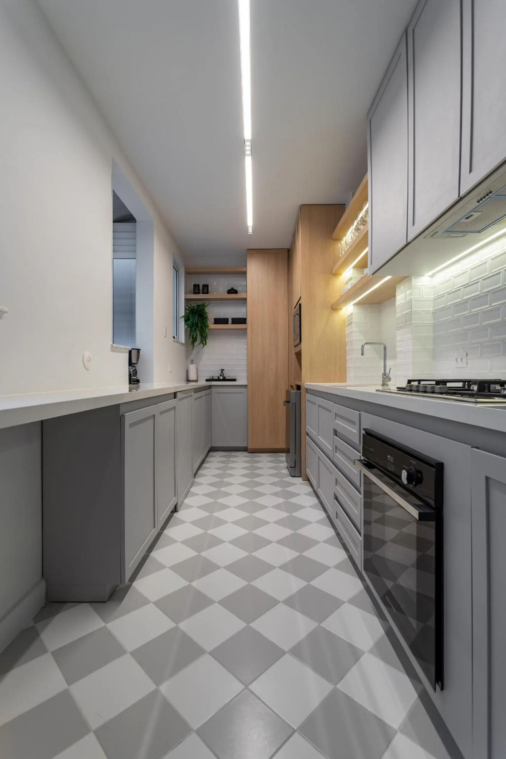 Kitchen or kitchenette in Vista para praia de Copacabana - RD1003 Z4