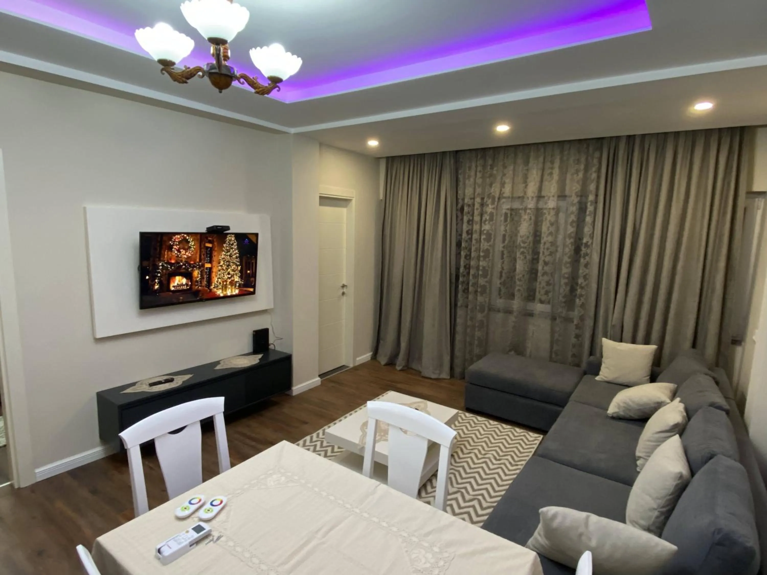 Komatas Modern Apartments in Bllok Area