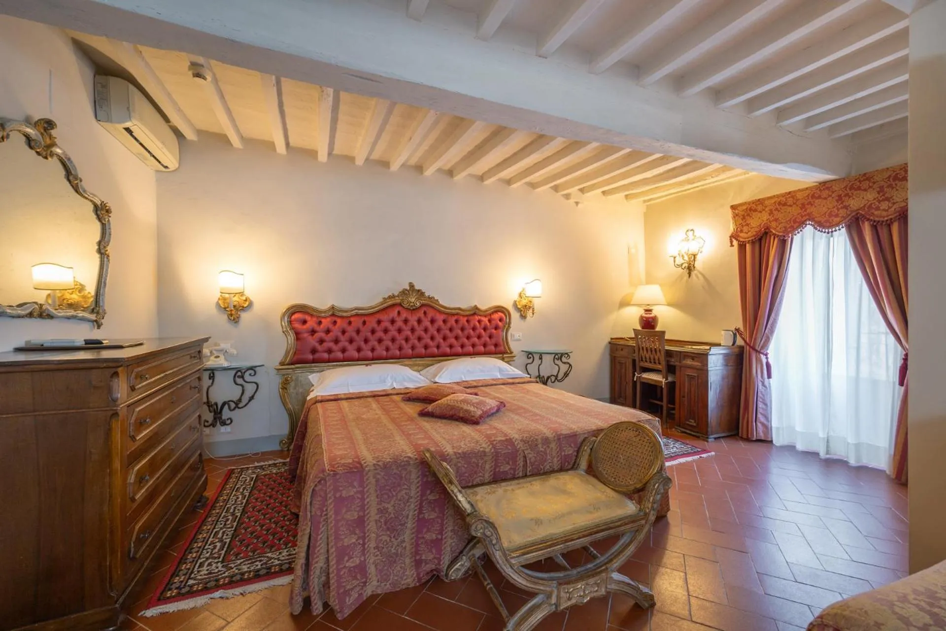 Bedroom, Bed in Hotel San Michele