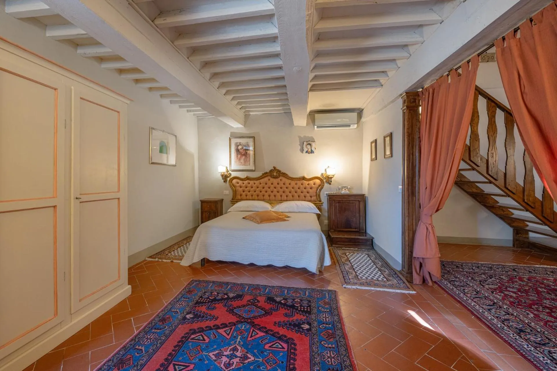 Bed in Hotel San Michele