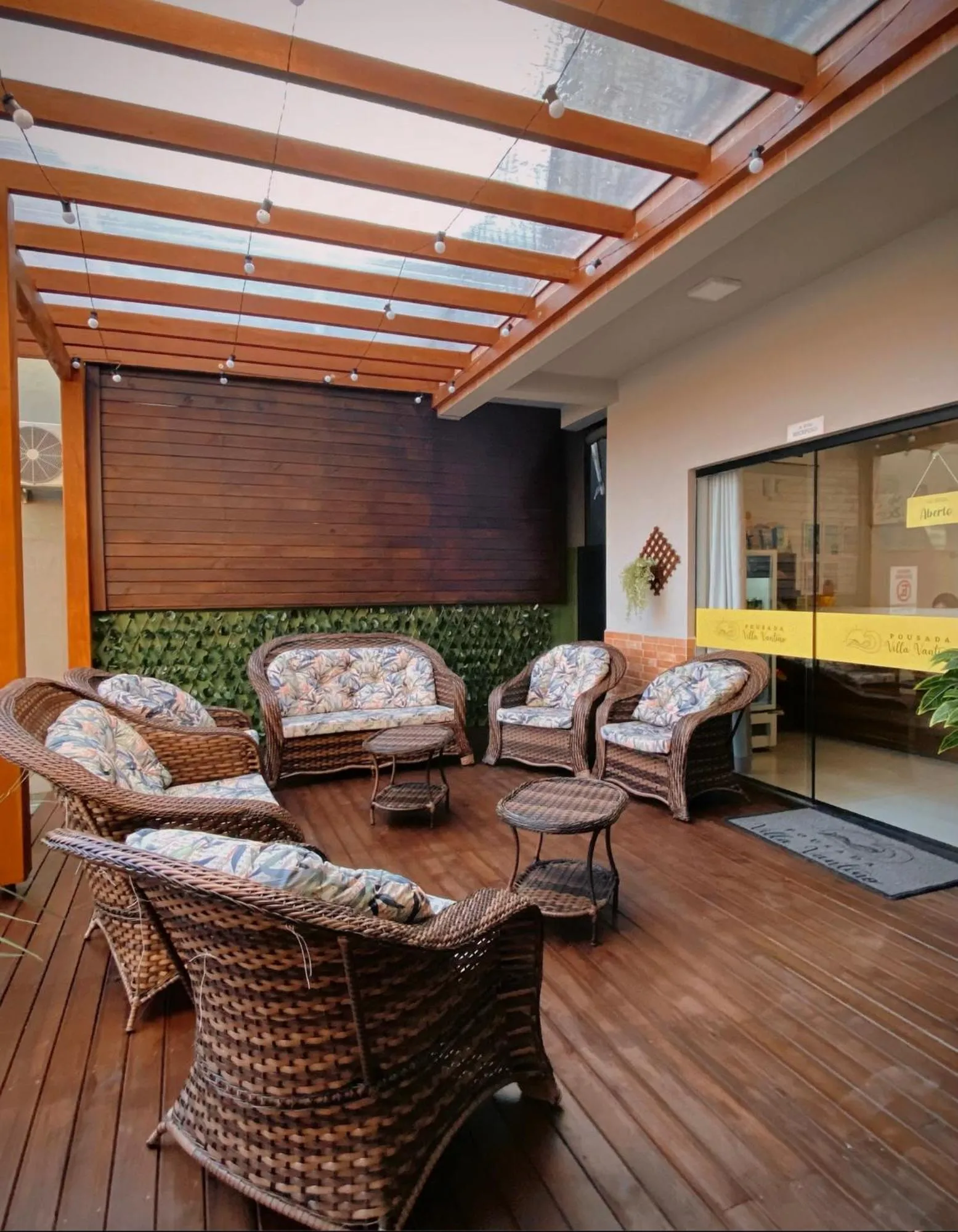 Seating area in Pousada Villa Vantino