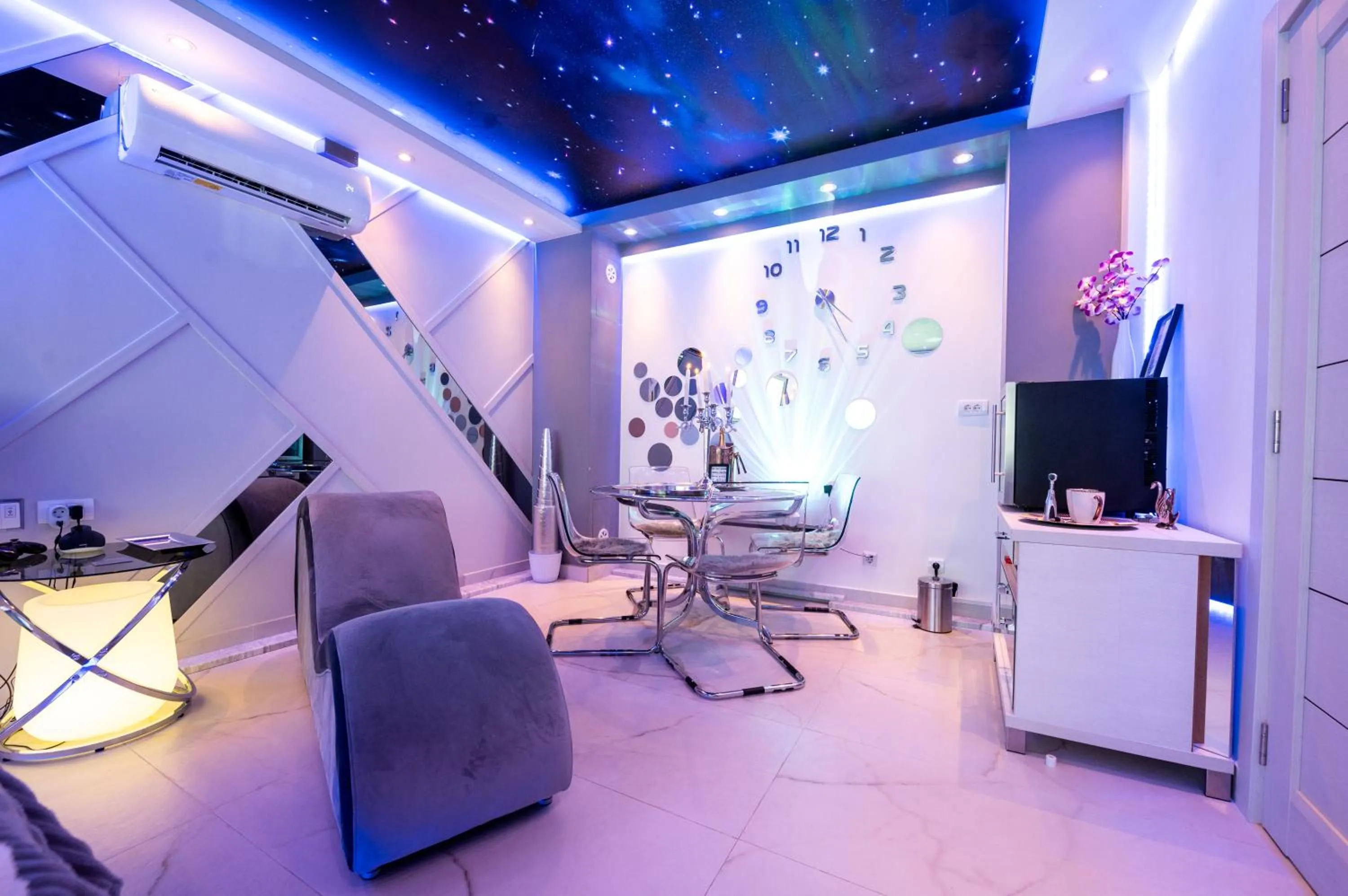 Seating area in Aurora Lux Spa Smart apartments