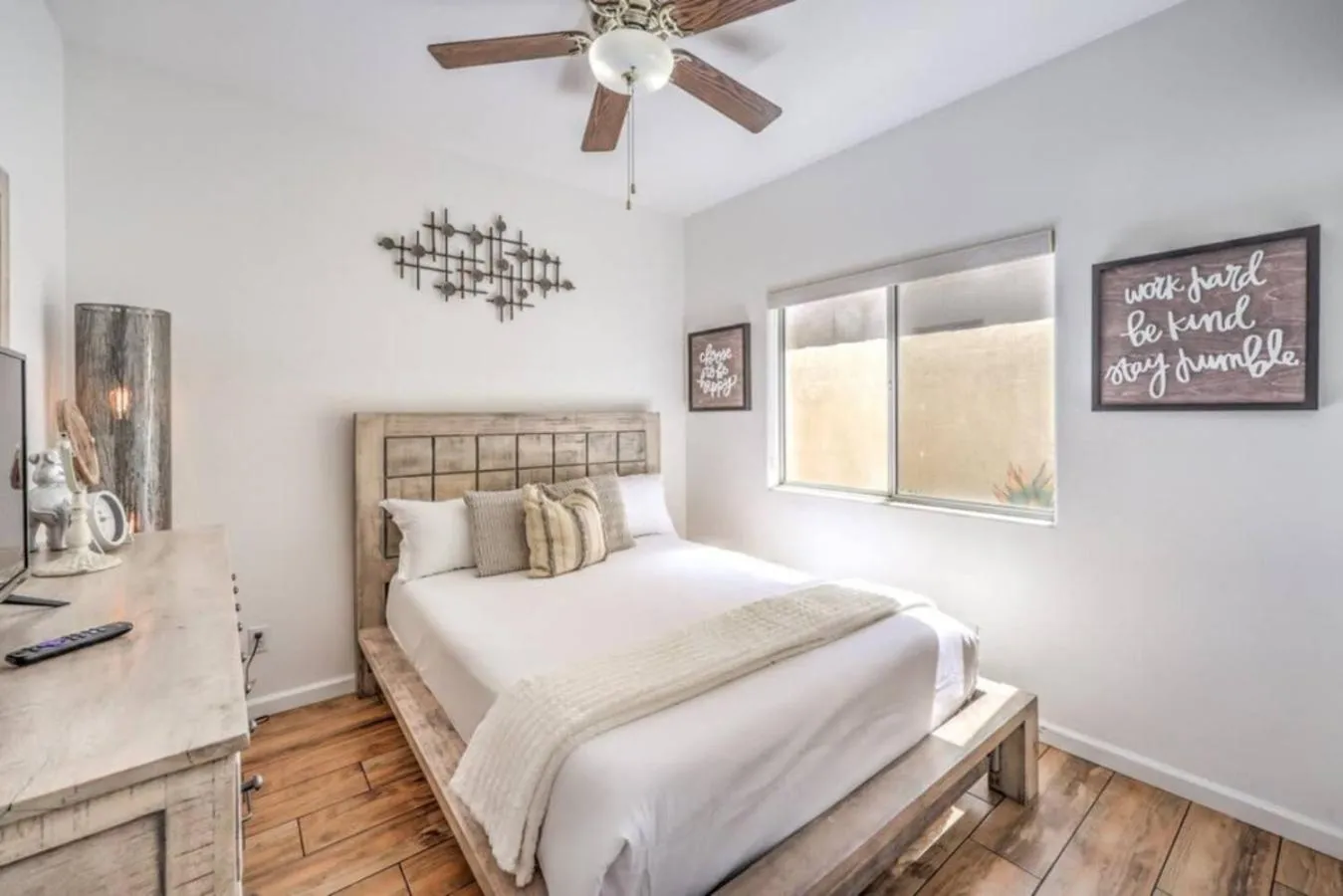 Bed in Family Fun for Everyone in Las Vegas- 4 Bedrooms, Billiards, Game Room