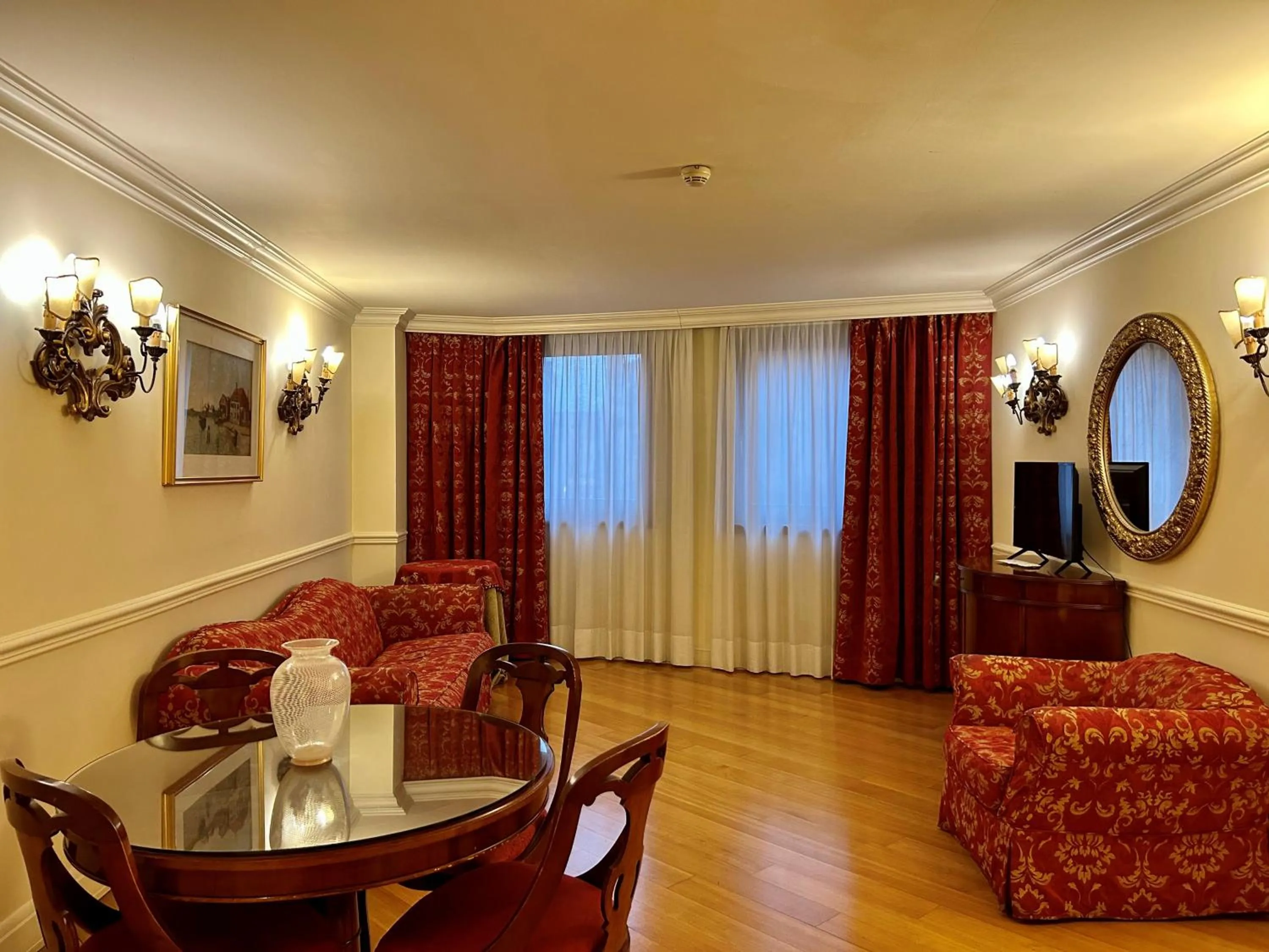 Living room in Suites Torre Dell'Orologio