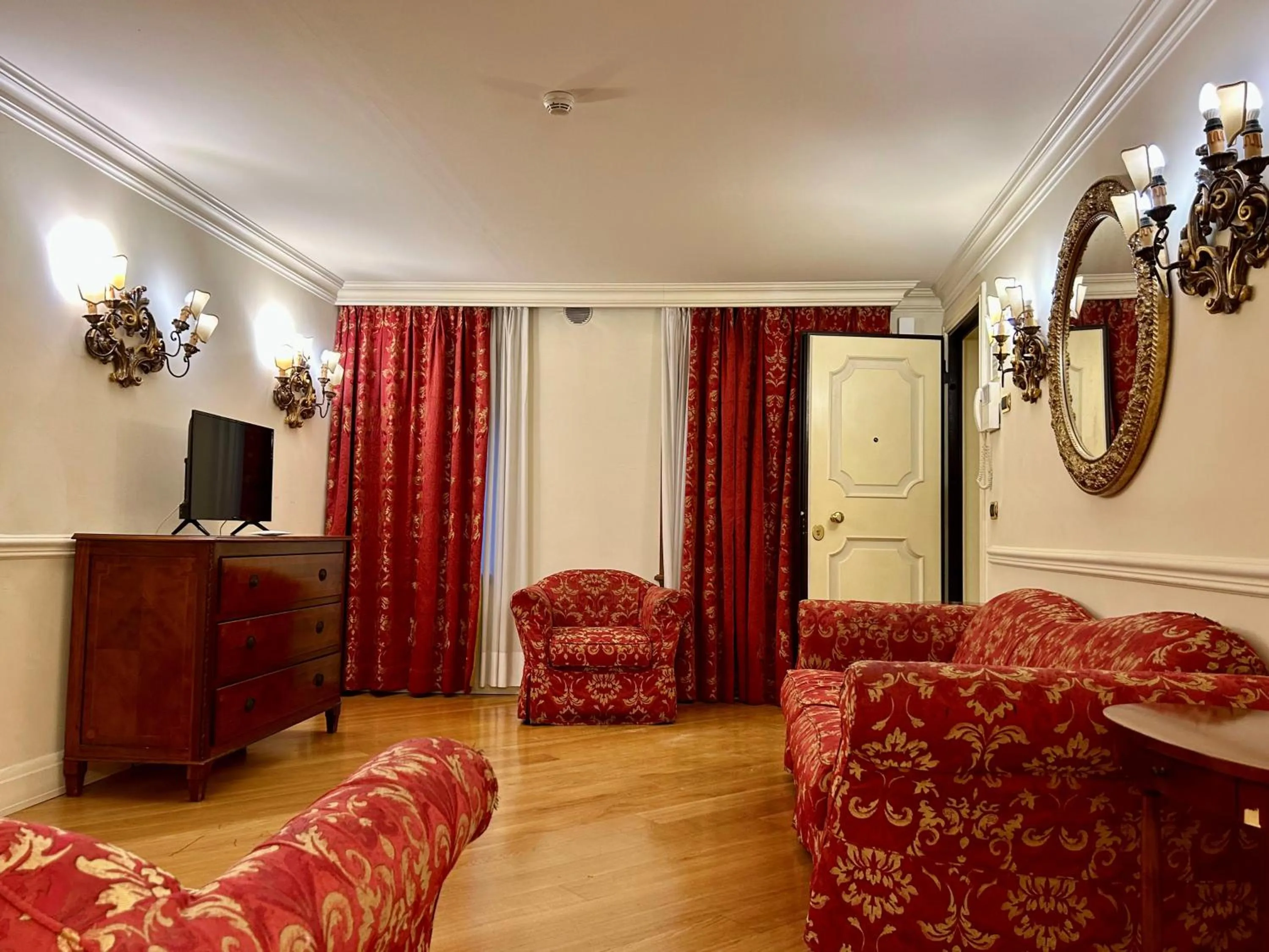 Living room in Suites Torre Dell'Orologio