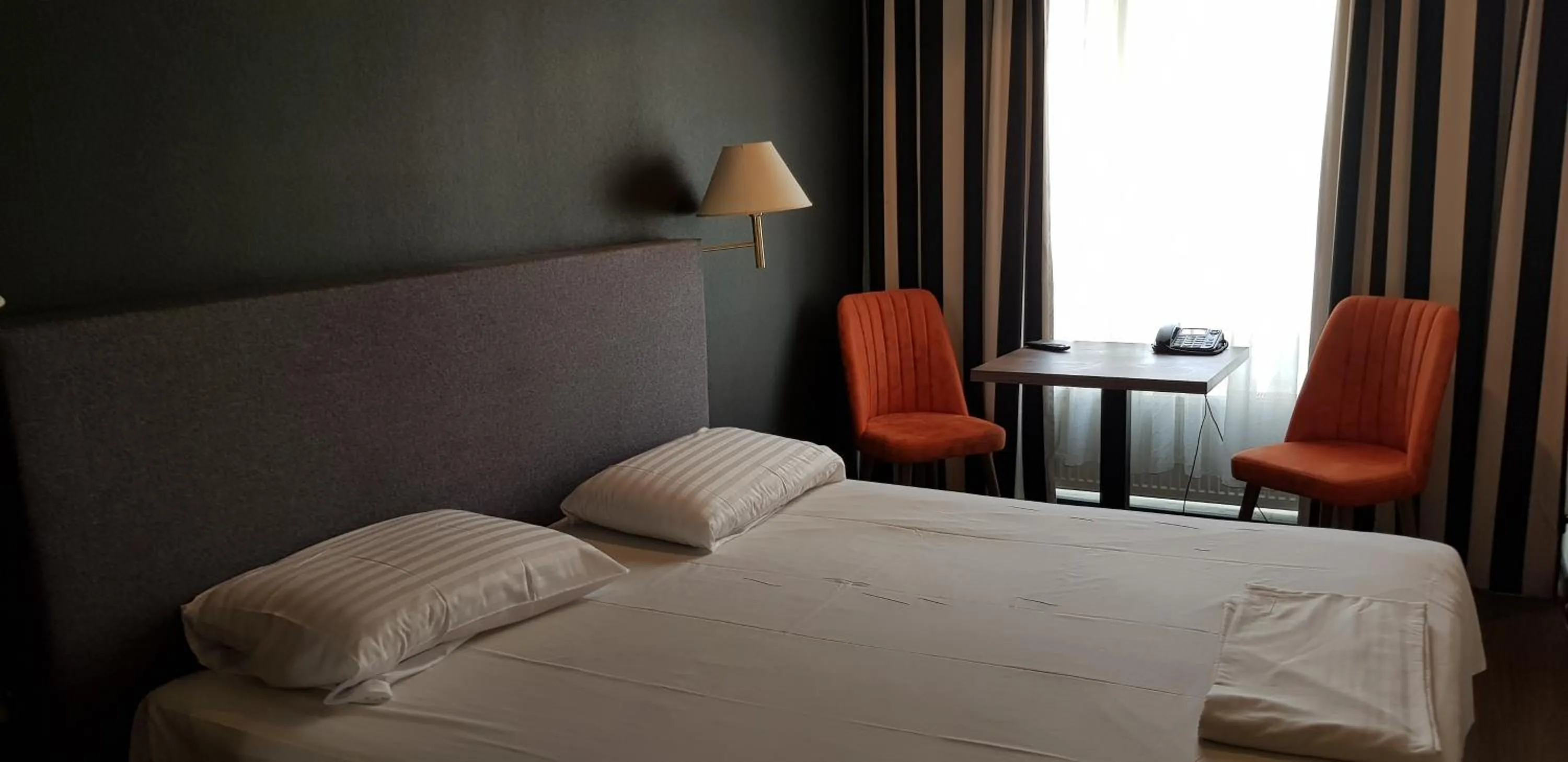 Bedroom, Bed in Hotel Aviation