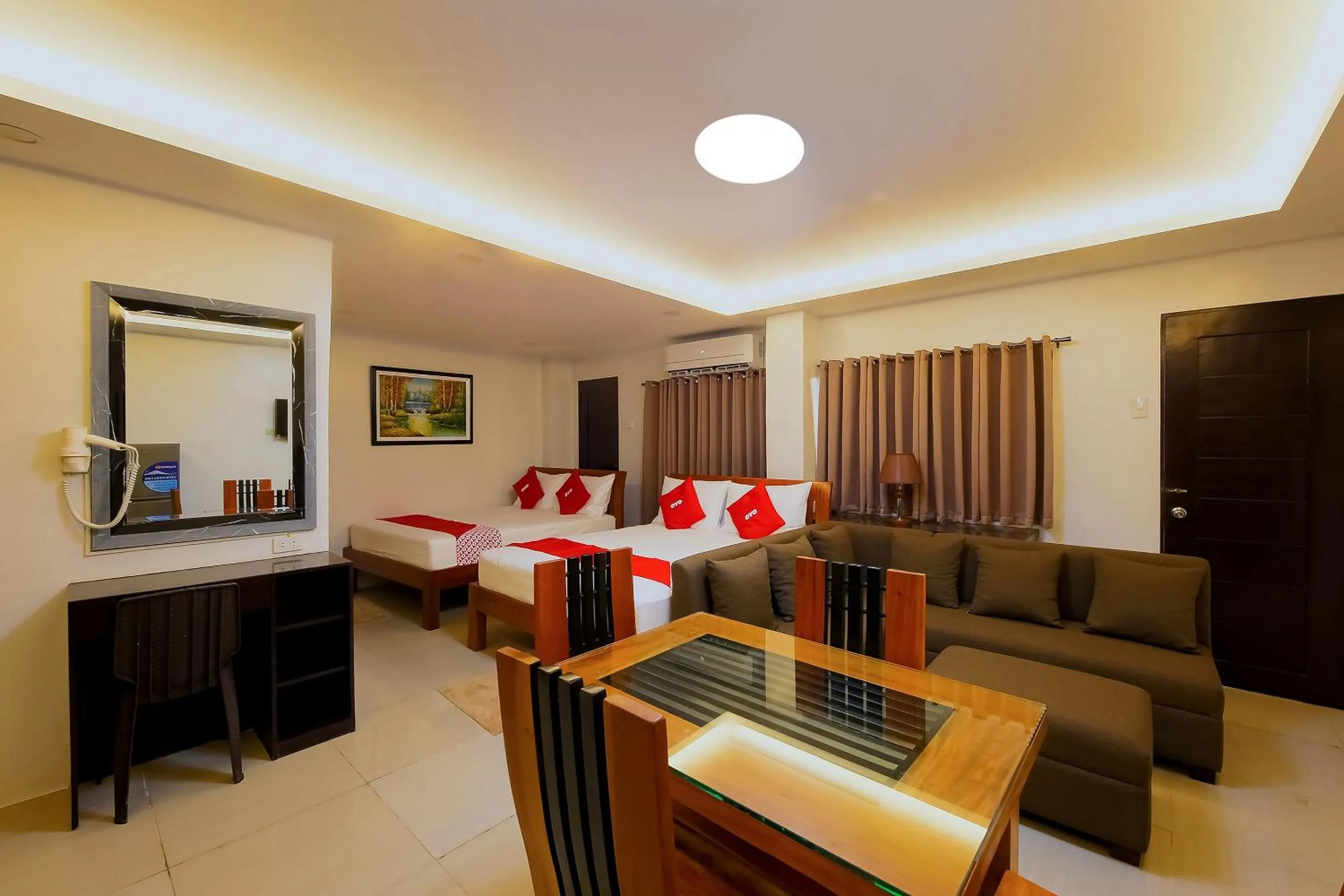 Bedroom in OYO 848 Dona Aurora Condotel