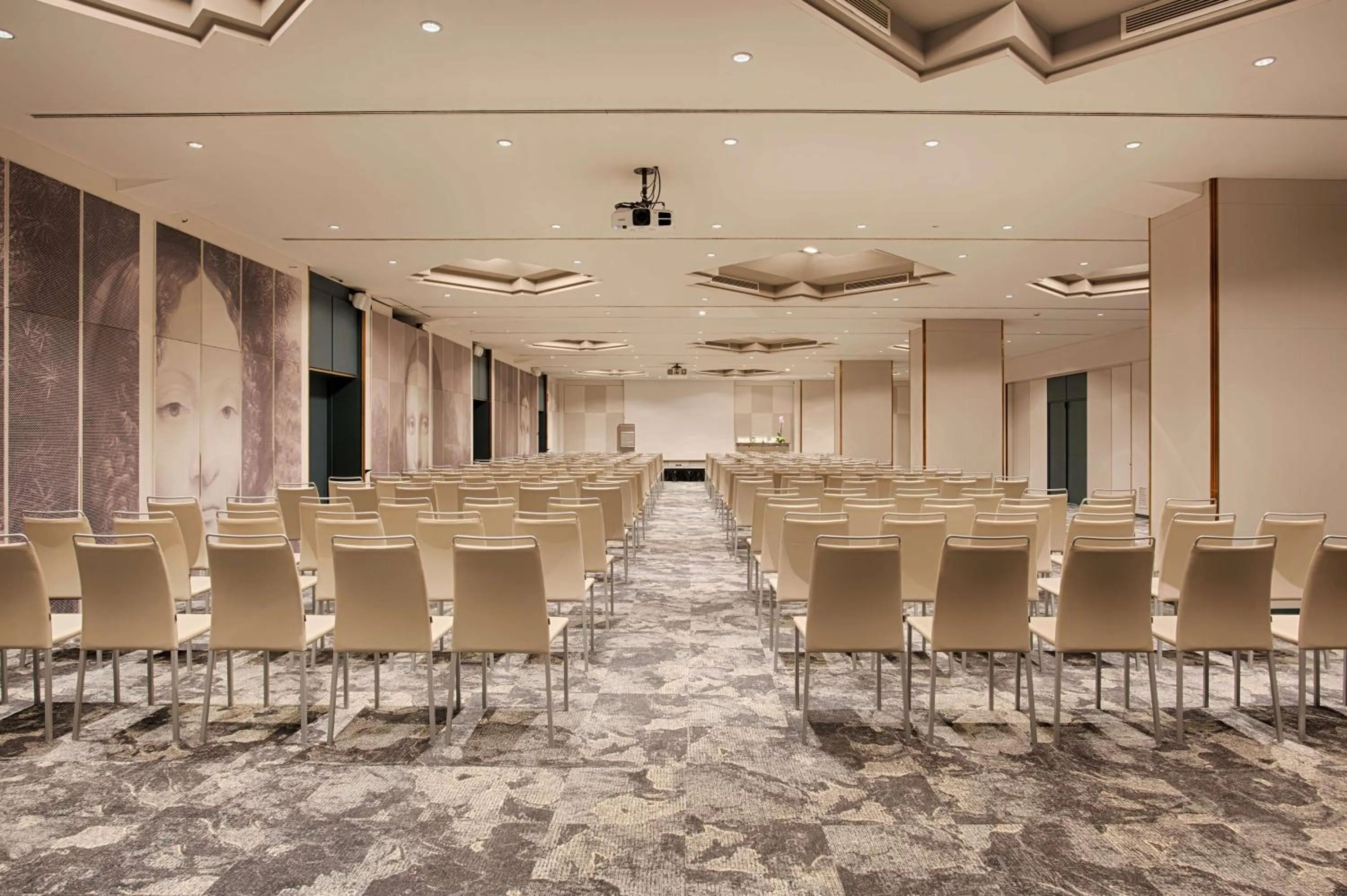 Meeting/conference room in NH Roma Villa Carpegna