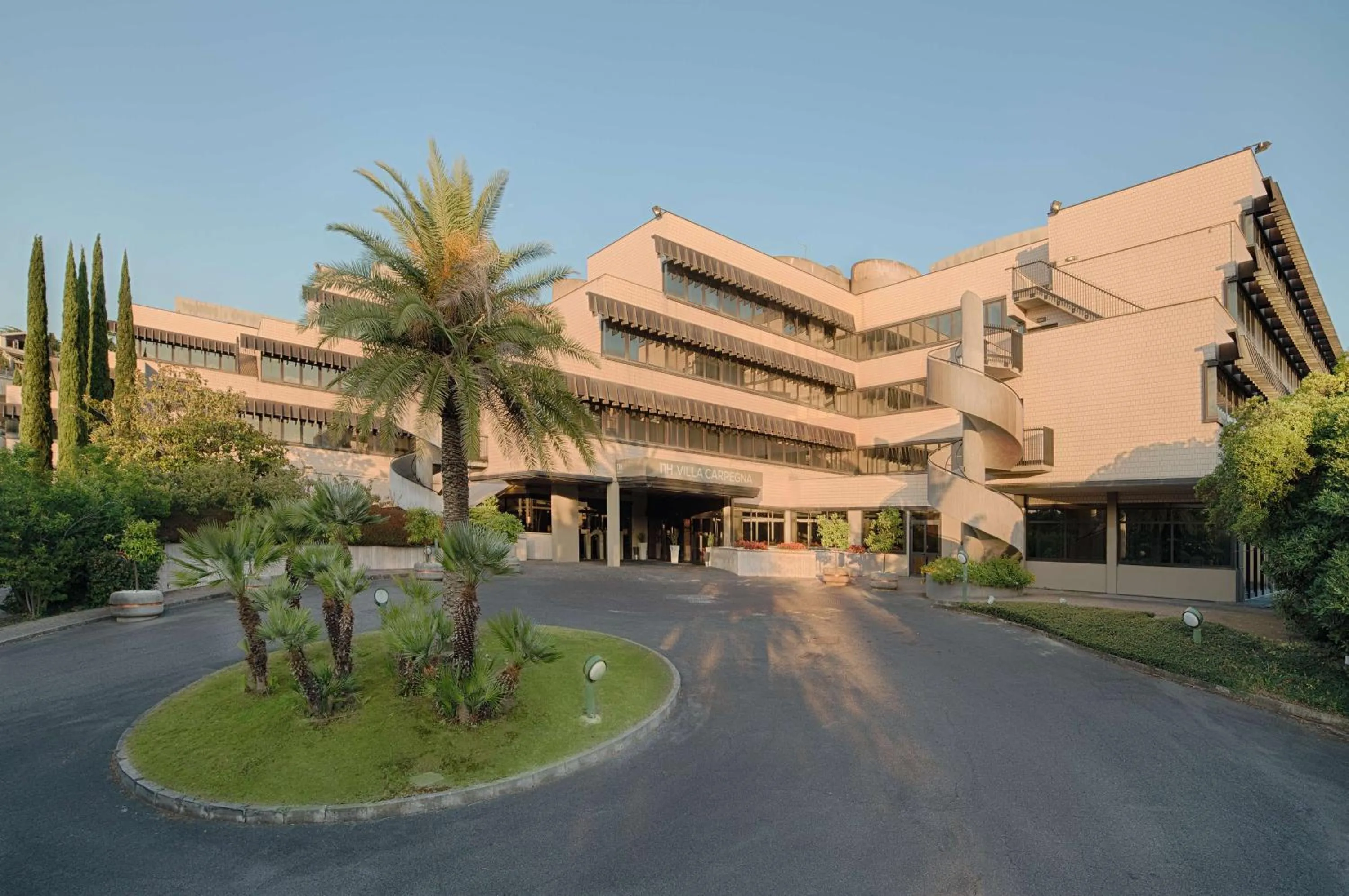 Property building in NH Roma Villa Carpegna