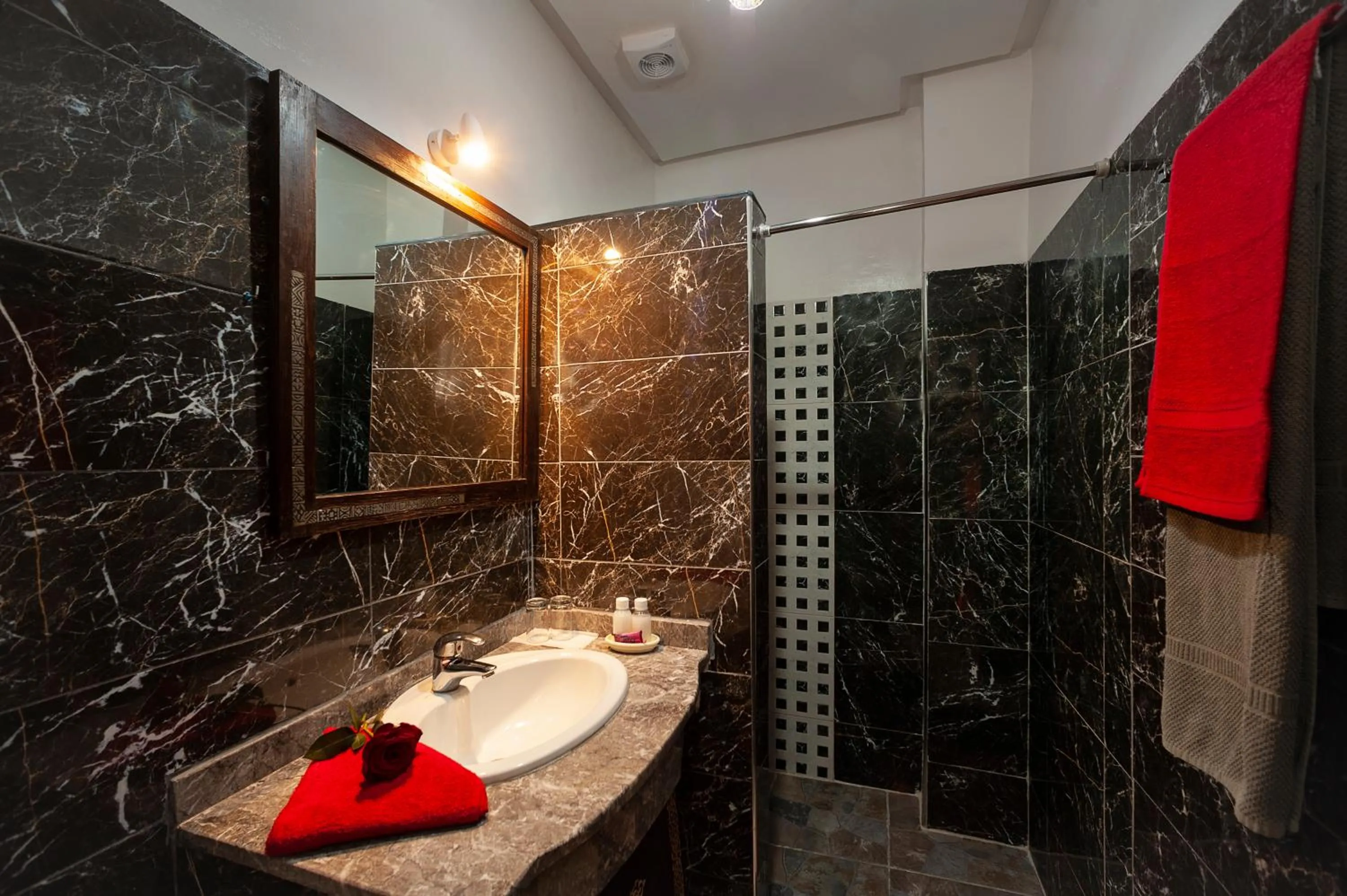 Bathroom in Riad De La Semaine