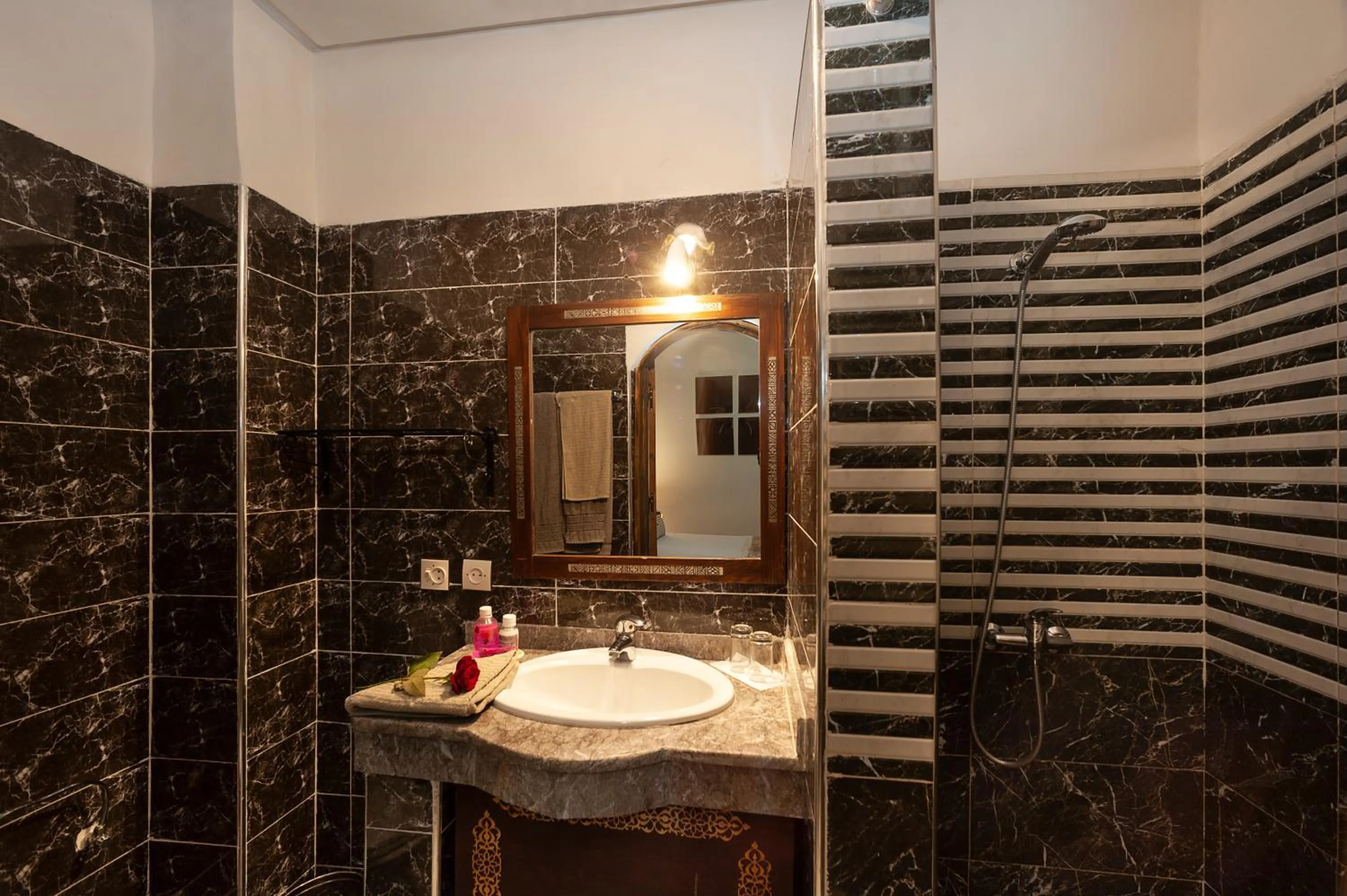 Bathroom in Riad De La Semaine
