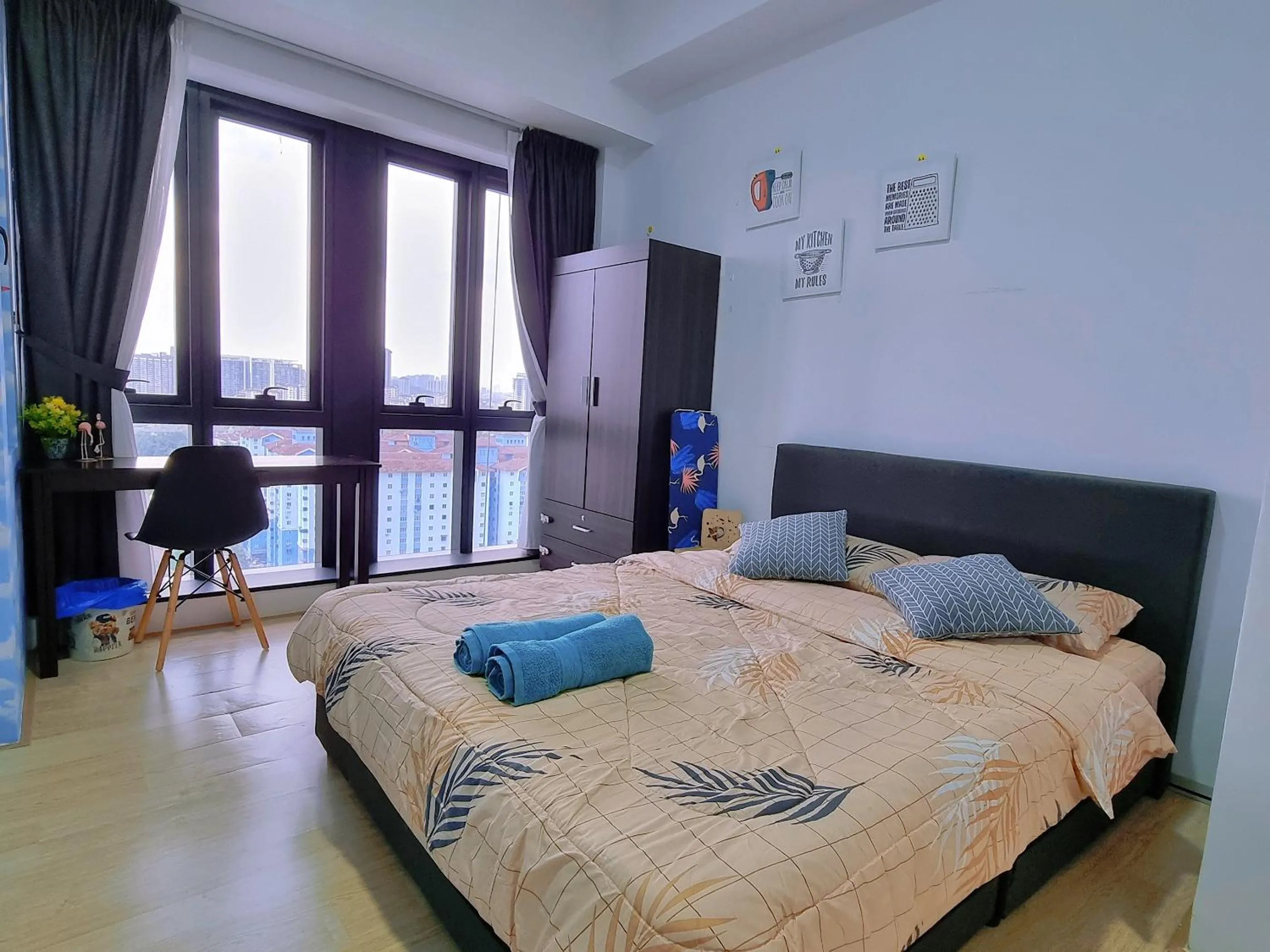 Bedroom, Bed in FREE Parking Revo Aurora I 2Bedroom l 5pax I Pavilion2