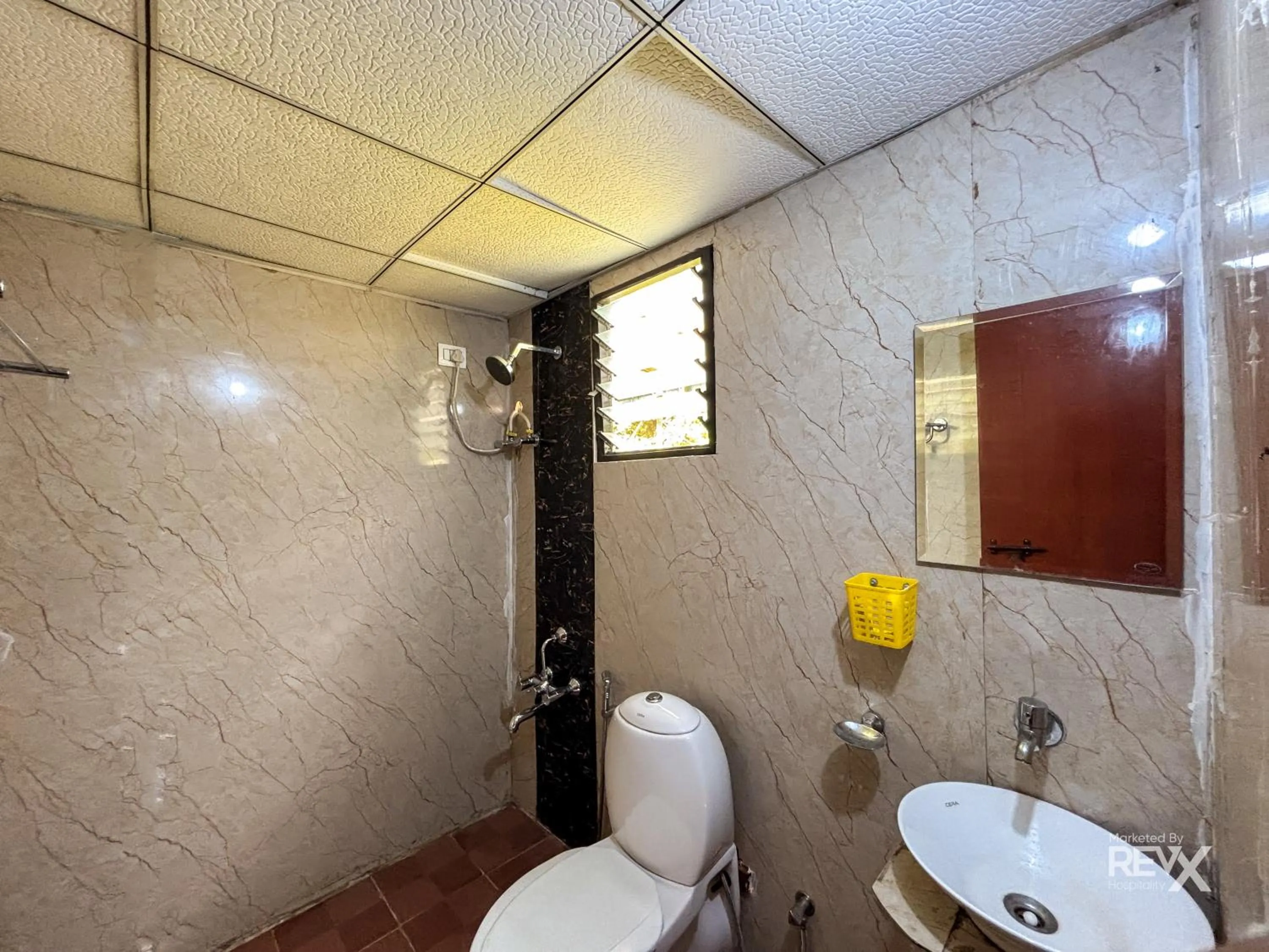 Shower in The Sona Heli Resort