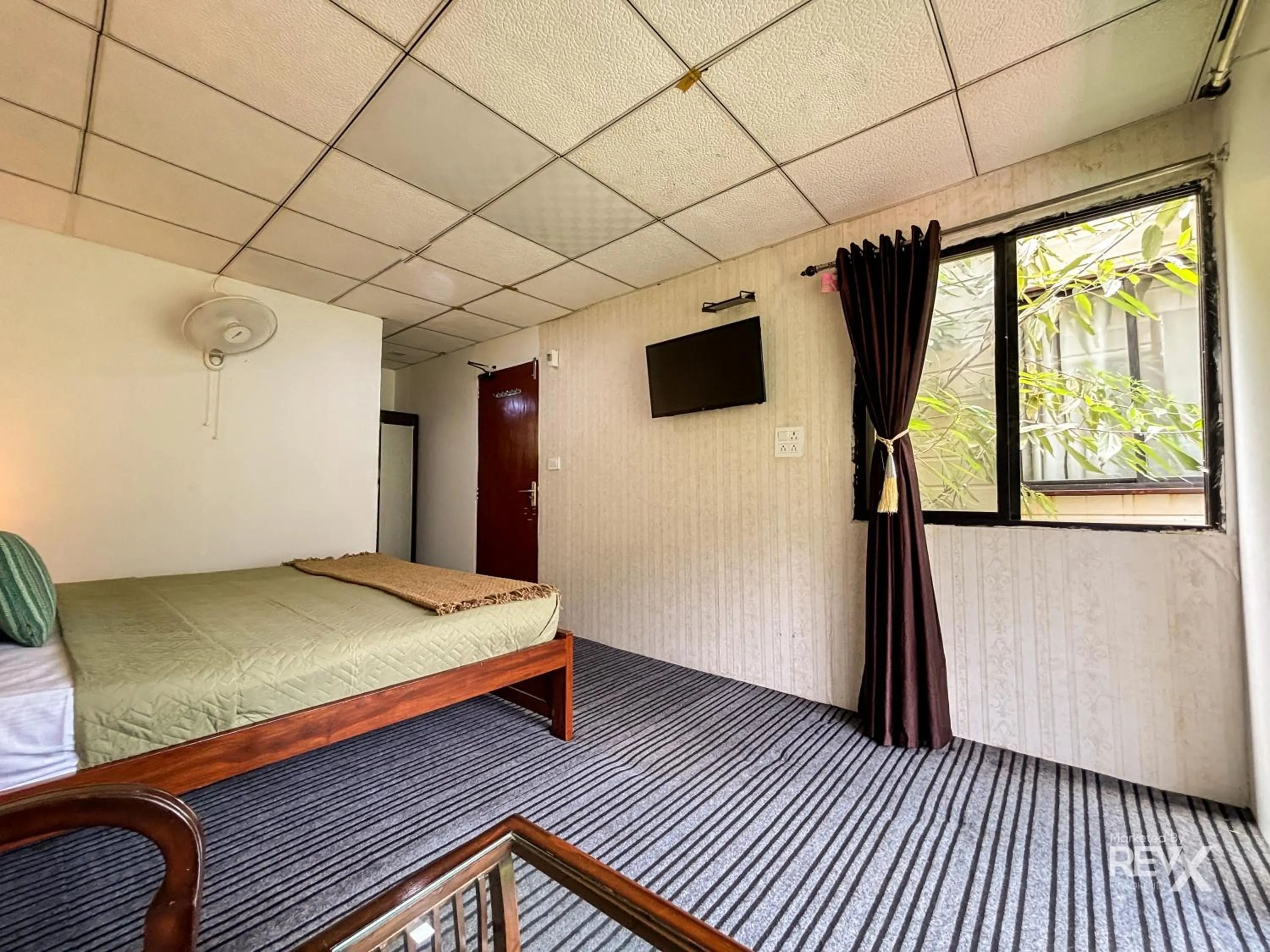 Bed in The Sona Heli Resort