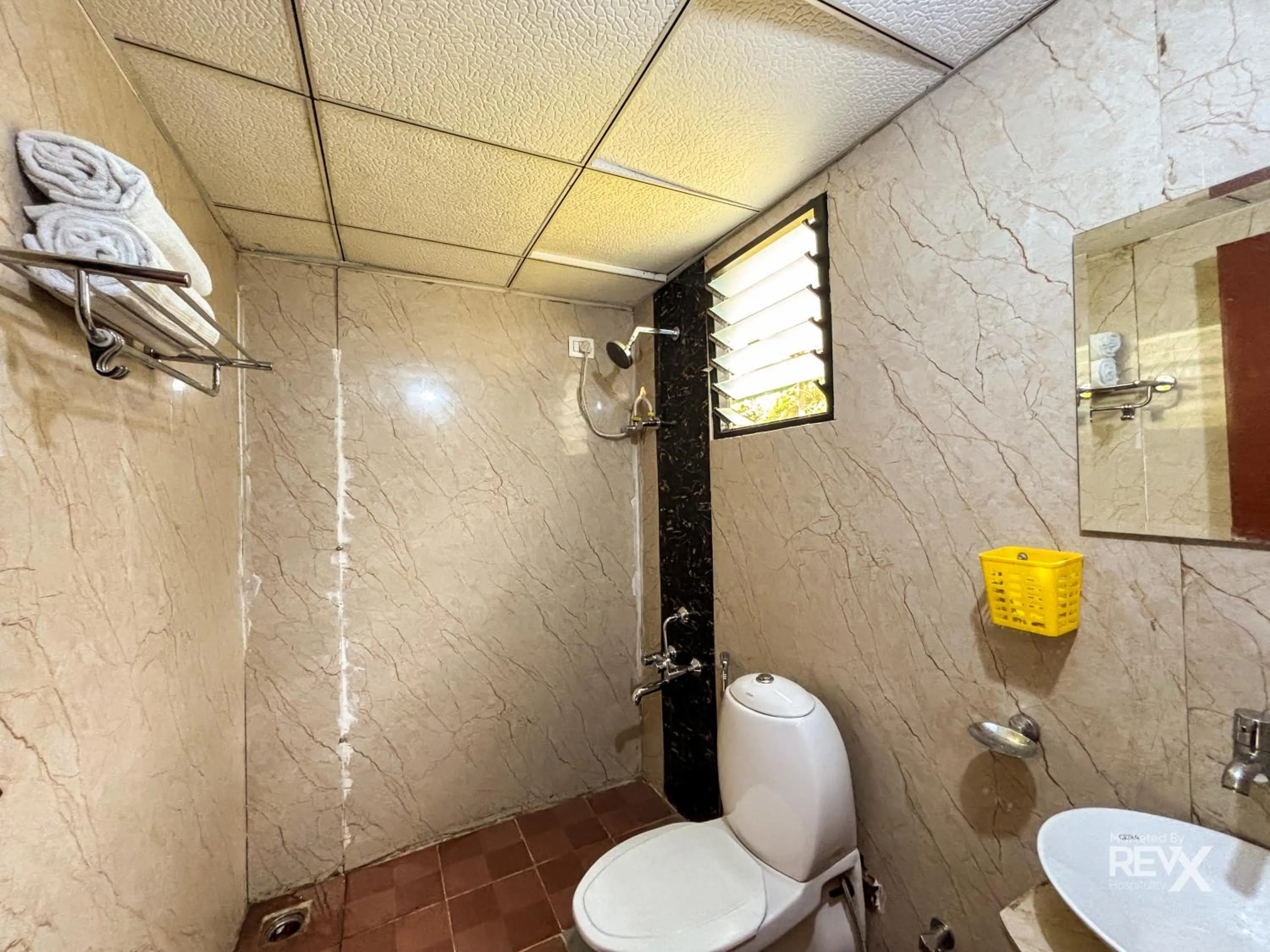 Shower in The Sona Heli Resort