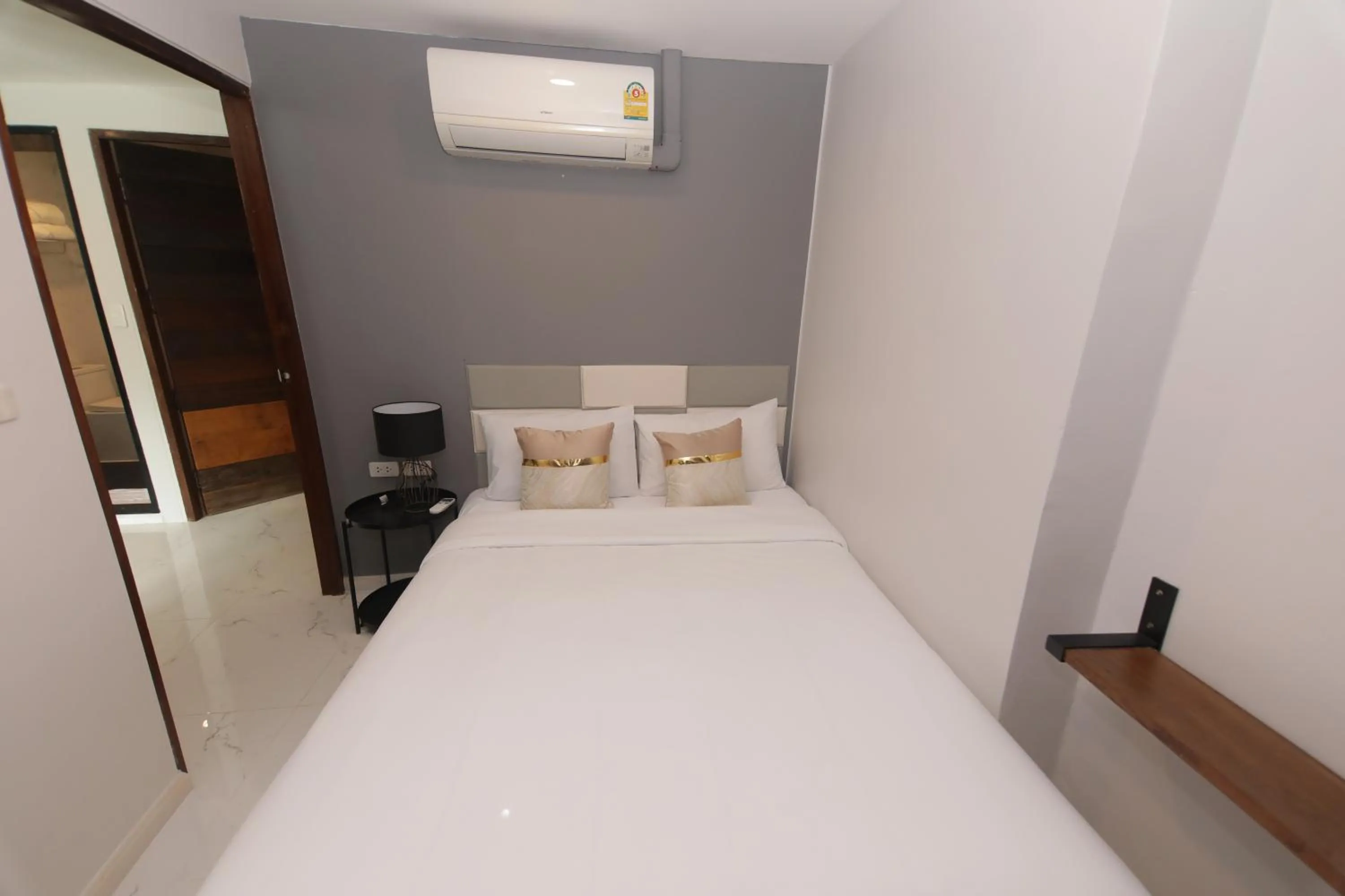 Bed in WiRE BANGKOK PRAKHANONG