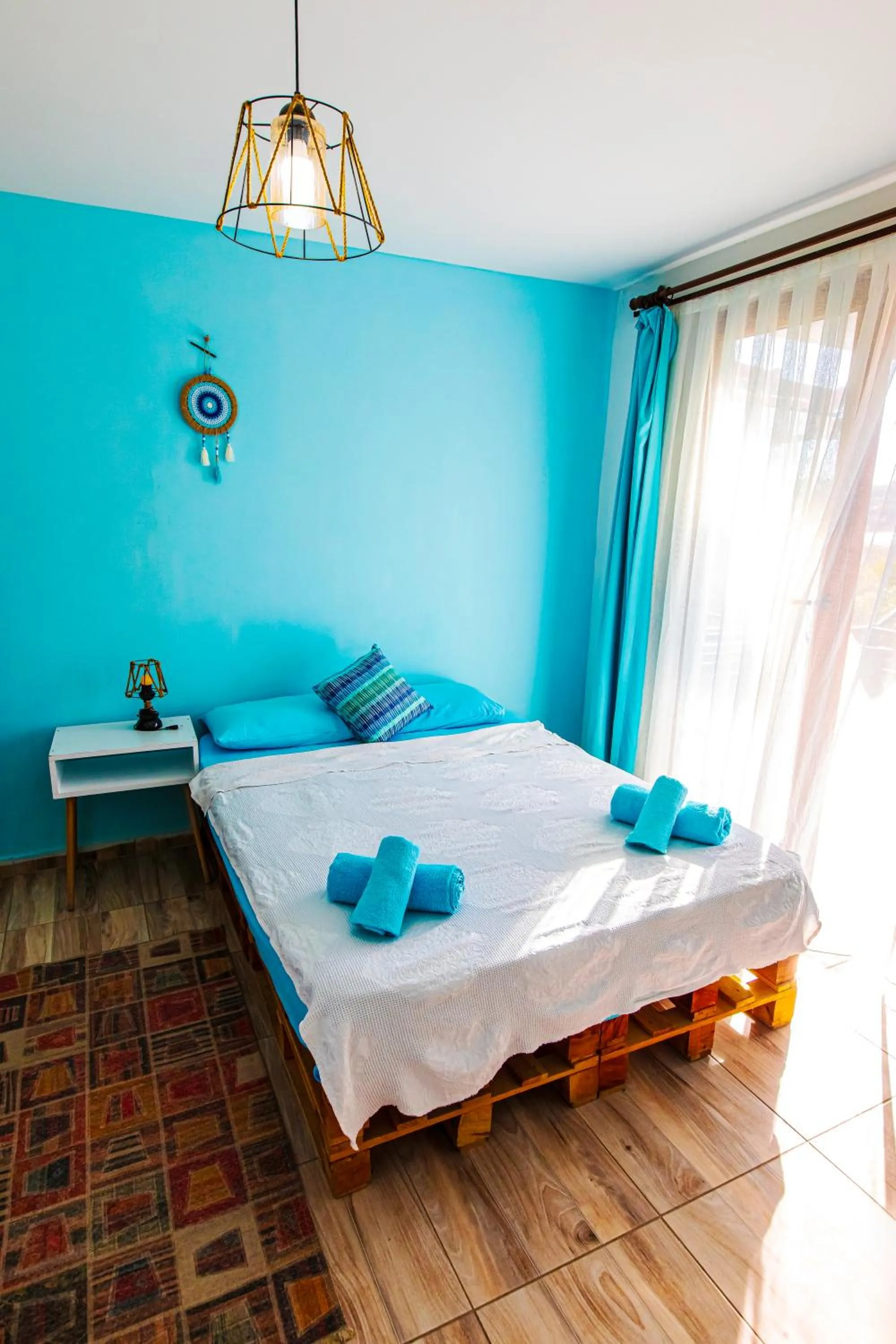 Bed in TUTHALİYA HOTEL