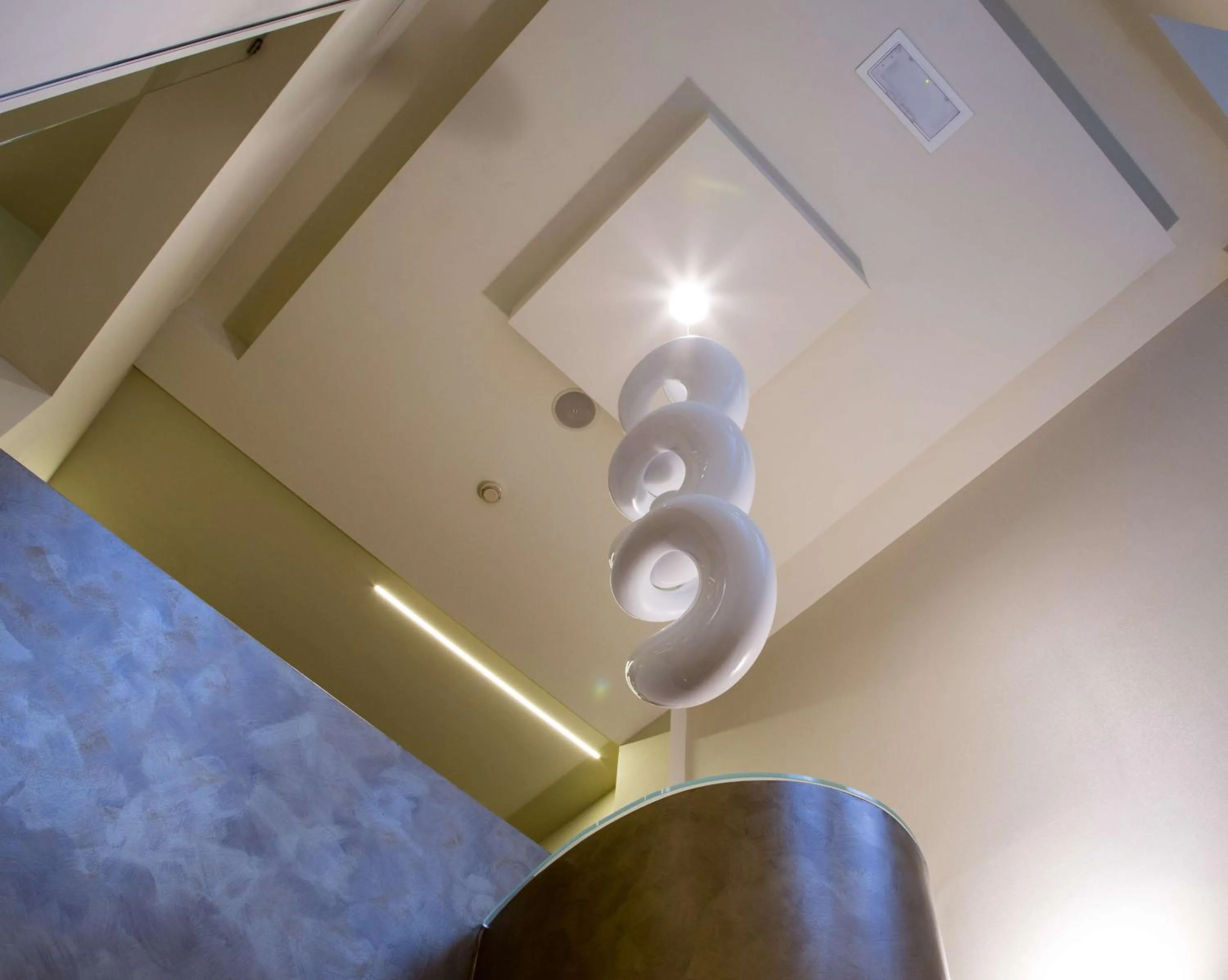 Lobby or reception in Best Western Madison Hotel