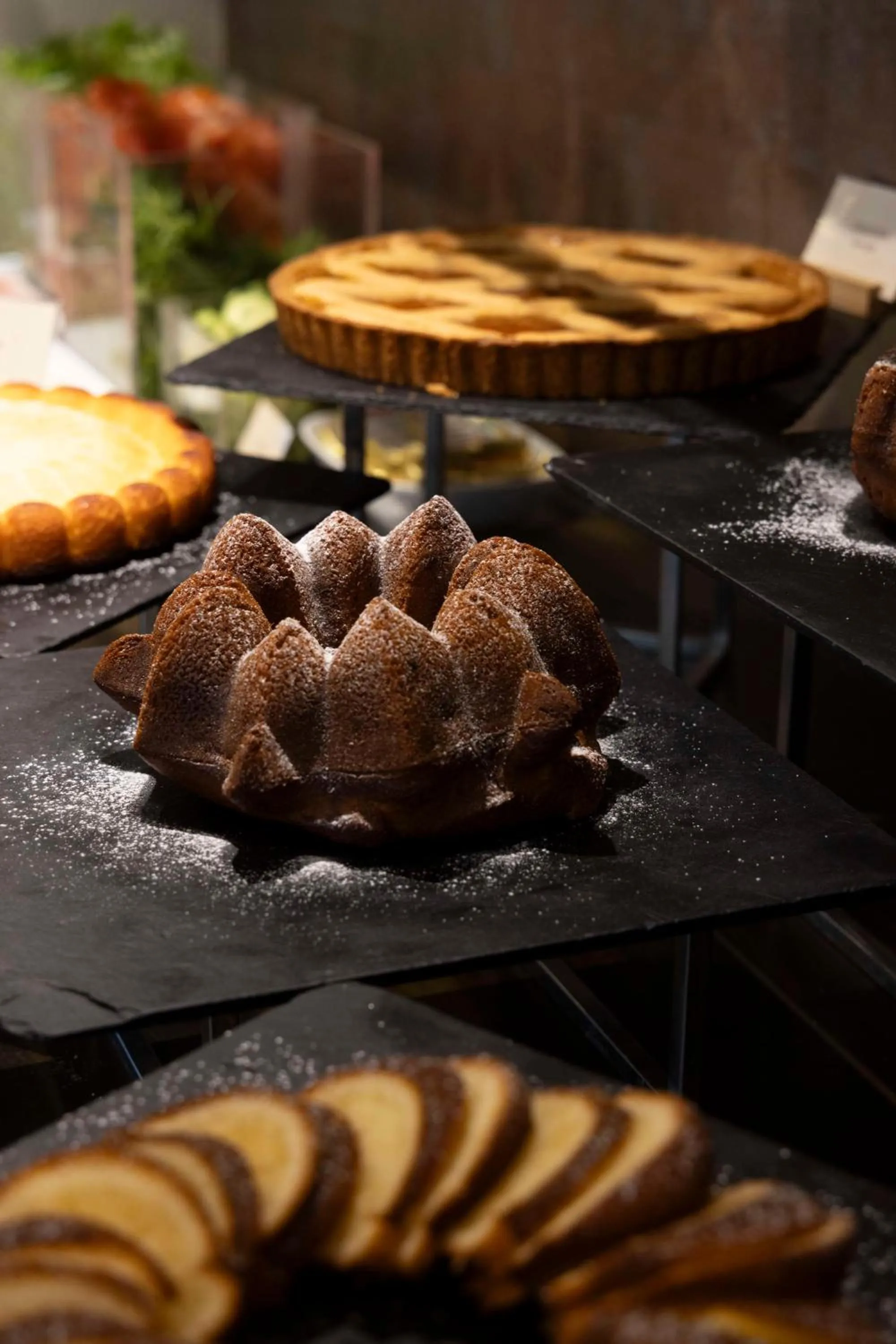 Food and drinks in Best Western Madison Hotel