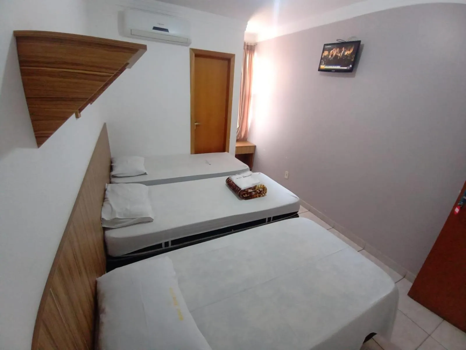 Bed in Hotel Jerusalém 2