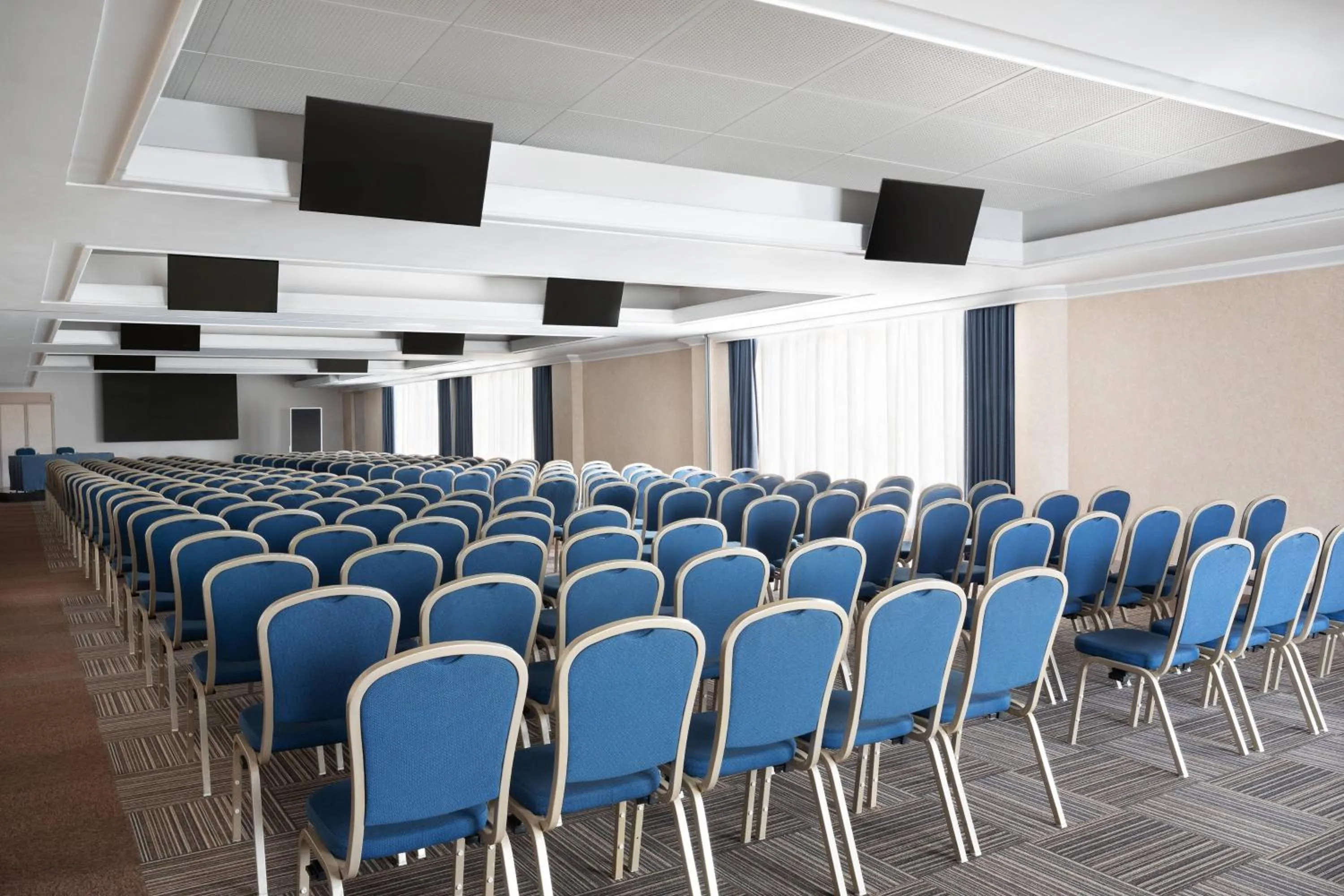 Meeting/conference room in Courtyard by Marriott Rome Central Park