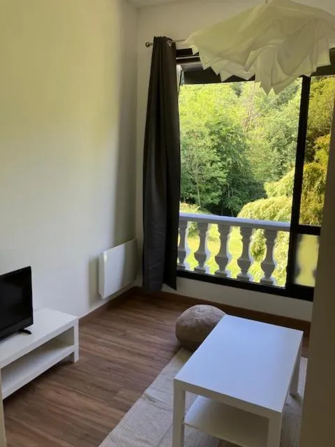 Suite - single occupancy in L'AUBERGE DE LA GOUTILLE