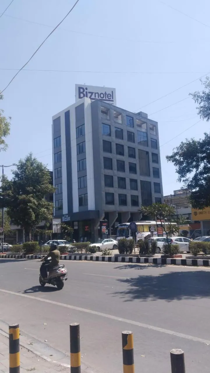 Property building in Pride Biznotel Alkapuri Near Vadodara Airport