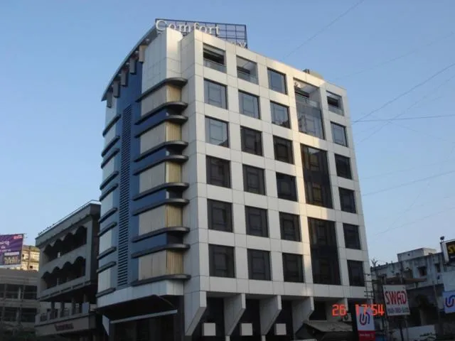 Property building in Pride Biznotel Alkapuri Near Vadodara Airport
