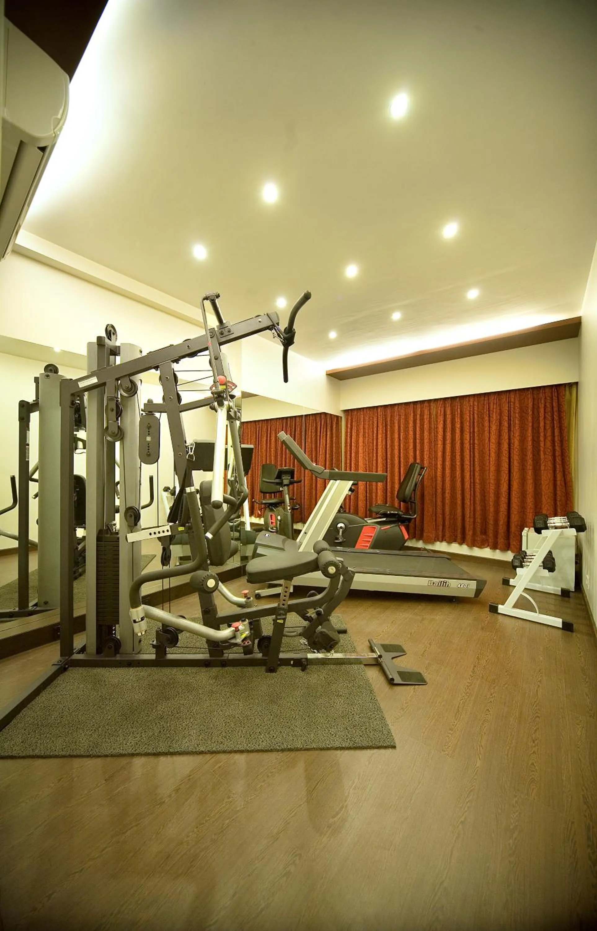 Fitness centre/facilities in Pride Biznotel Alkapuri Near Vadodara Airport